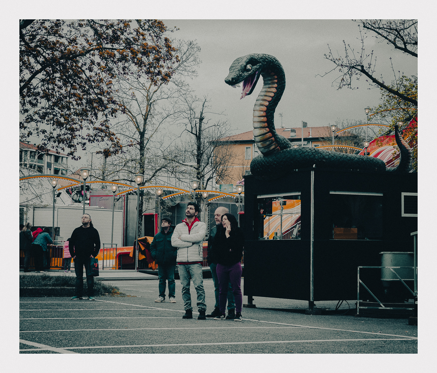 Watch over your shoulder