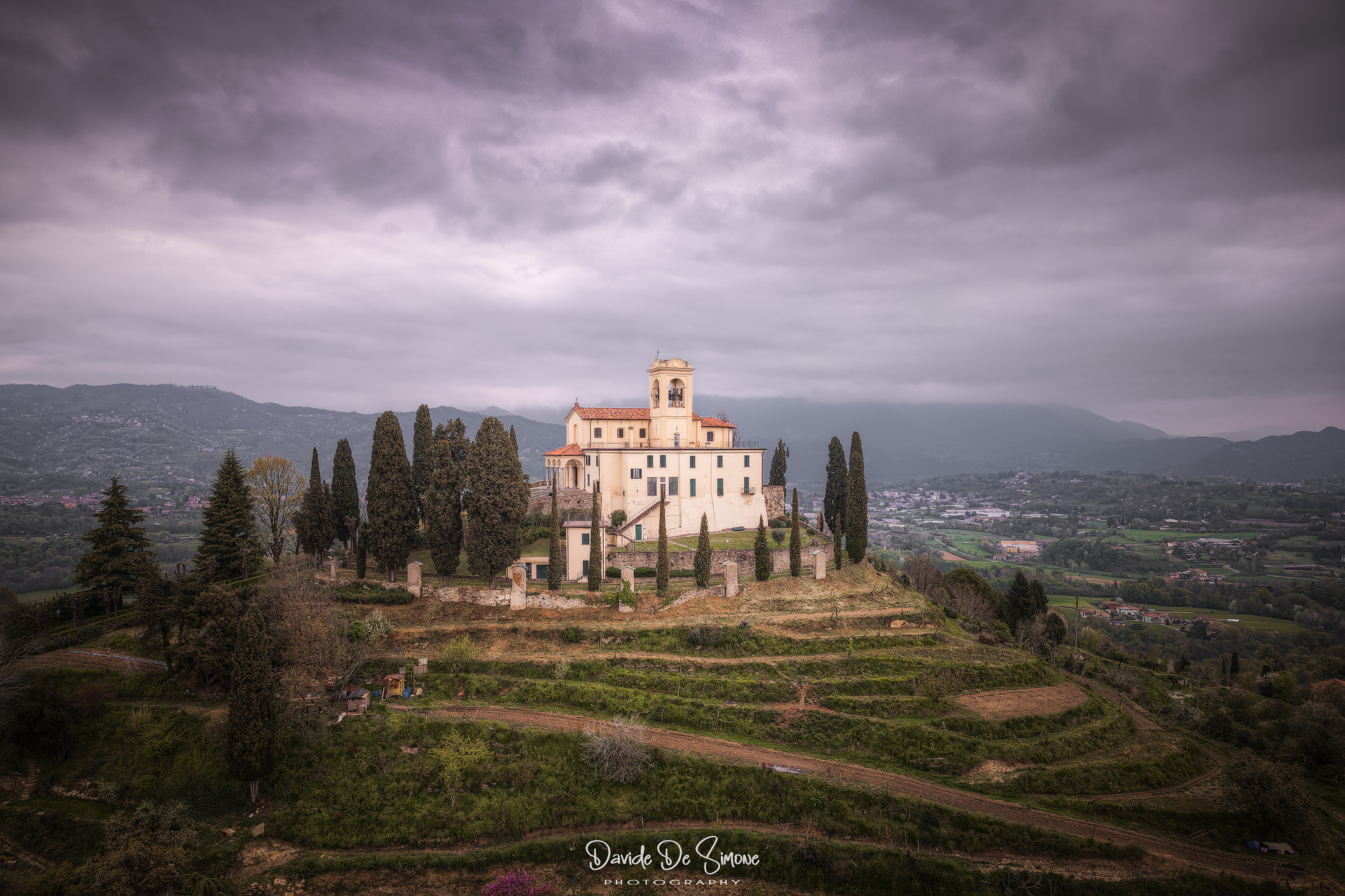 Sanctuary of the Blessed Virgin of Carmel, Montevecchia