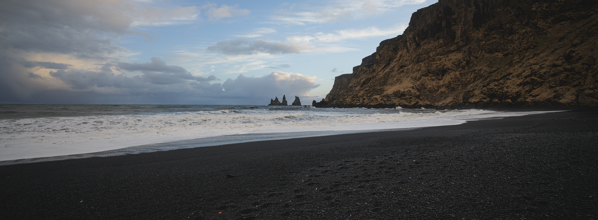 La spiaggia nera a Vik