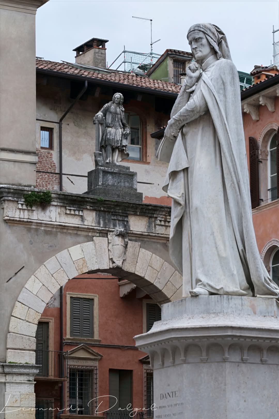 Piazza Dante