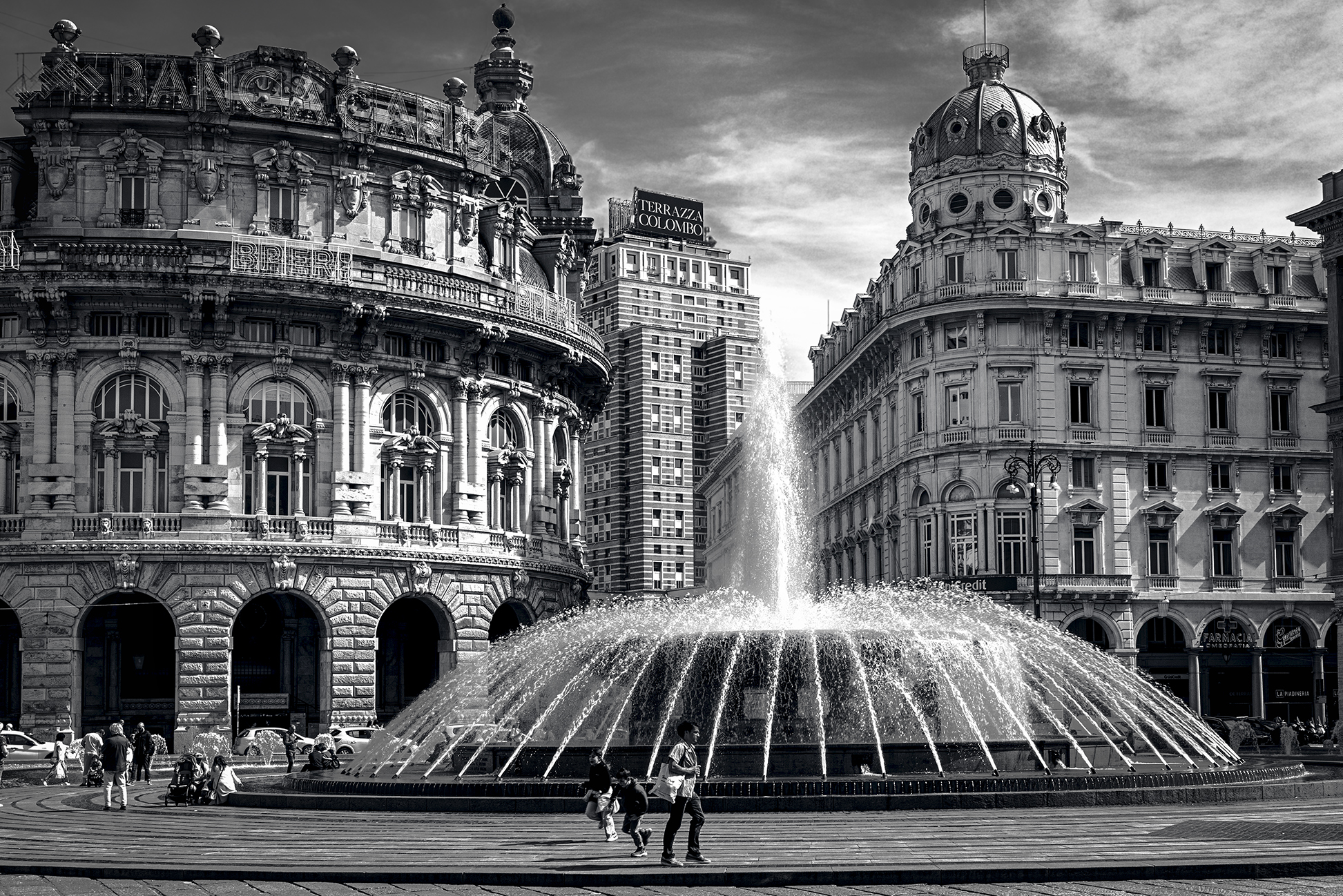 Piazza De Ferrari - Genoa