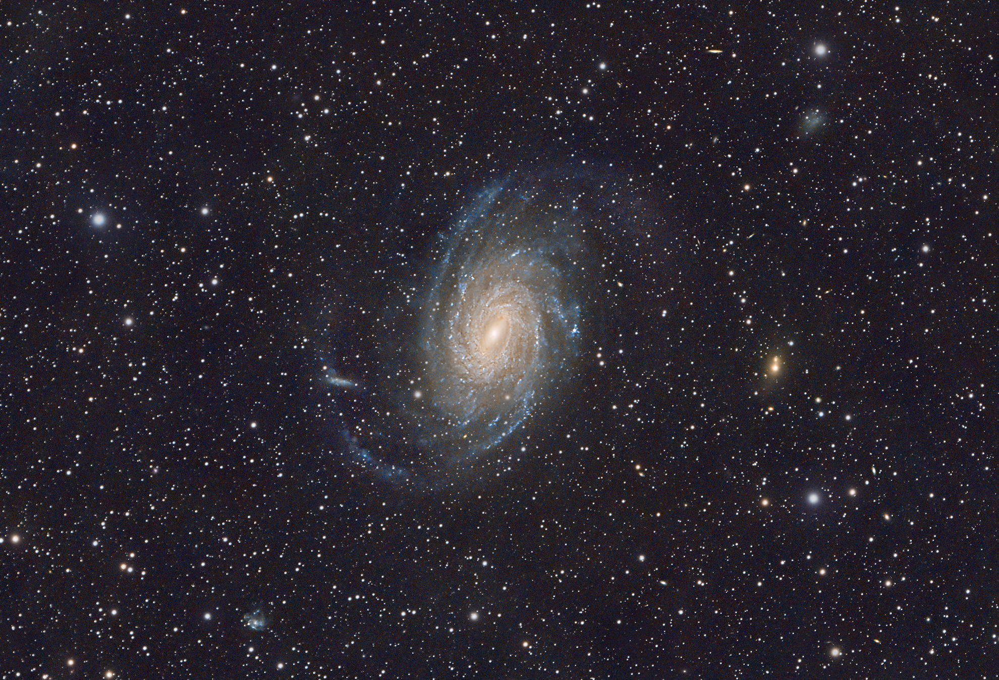 NGC 6744