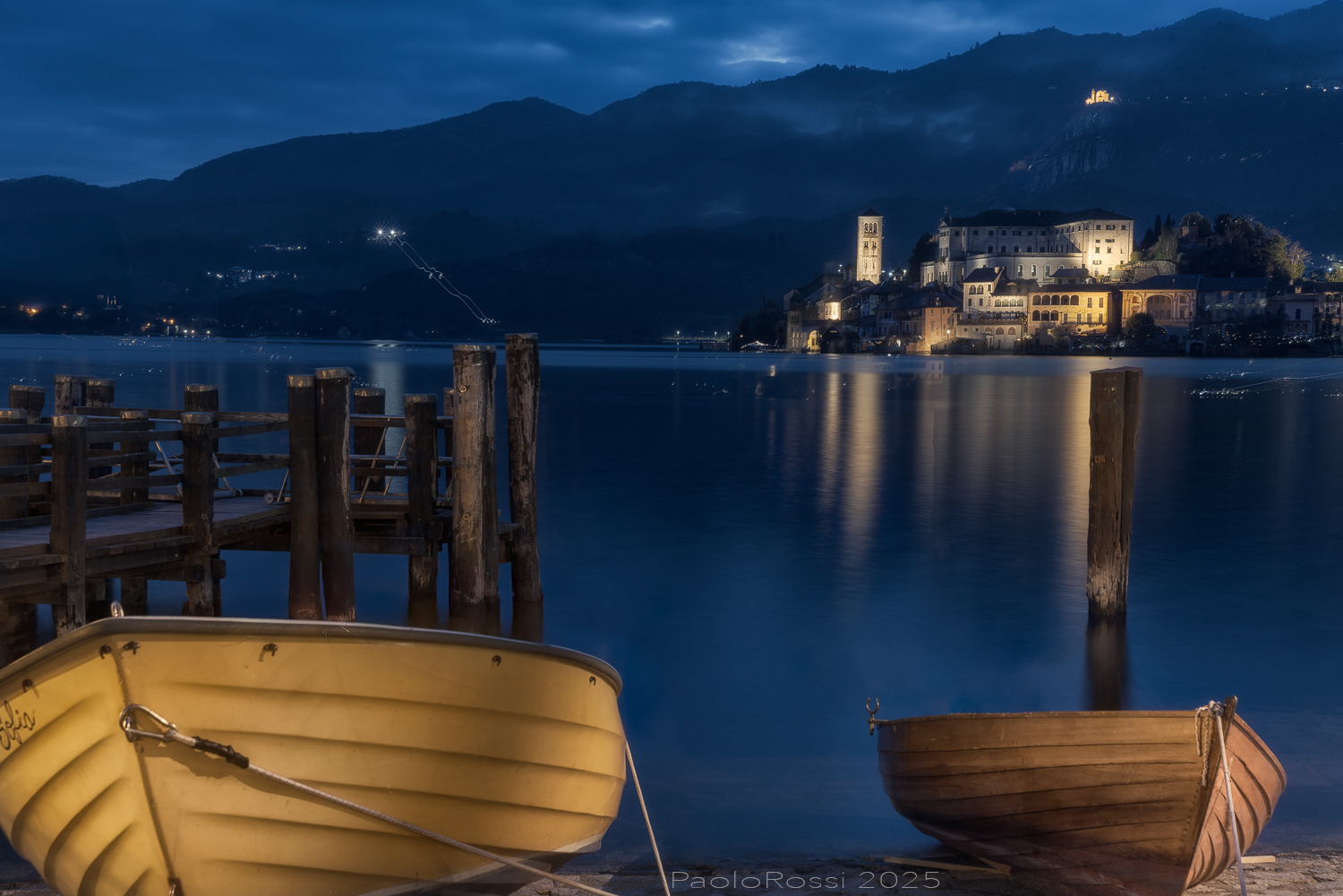Orta San Giulio...ora blù