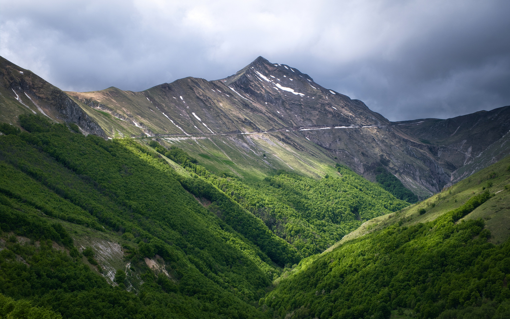 Sibillini - Valle del Fargno e Pizzo Acuto - Bolognola
