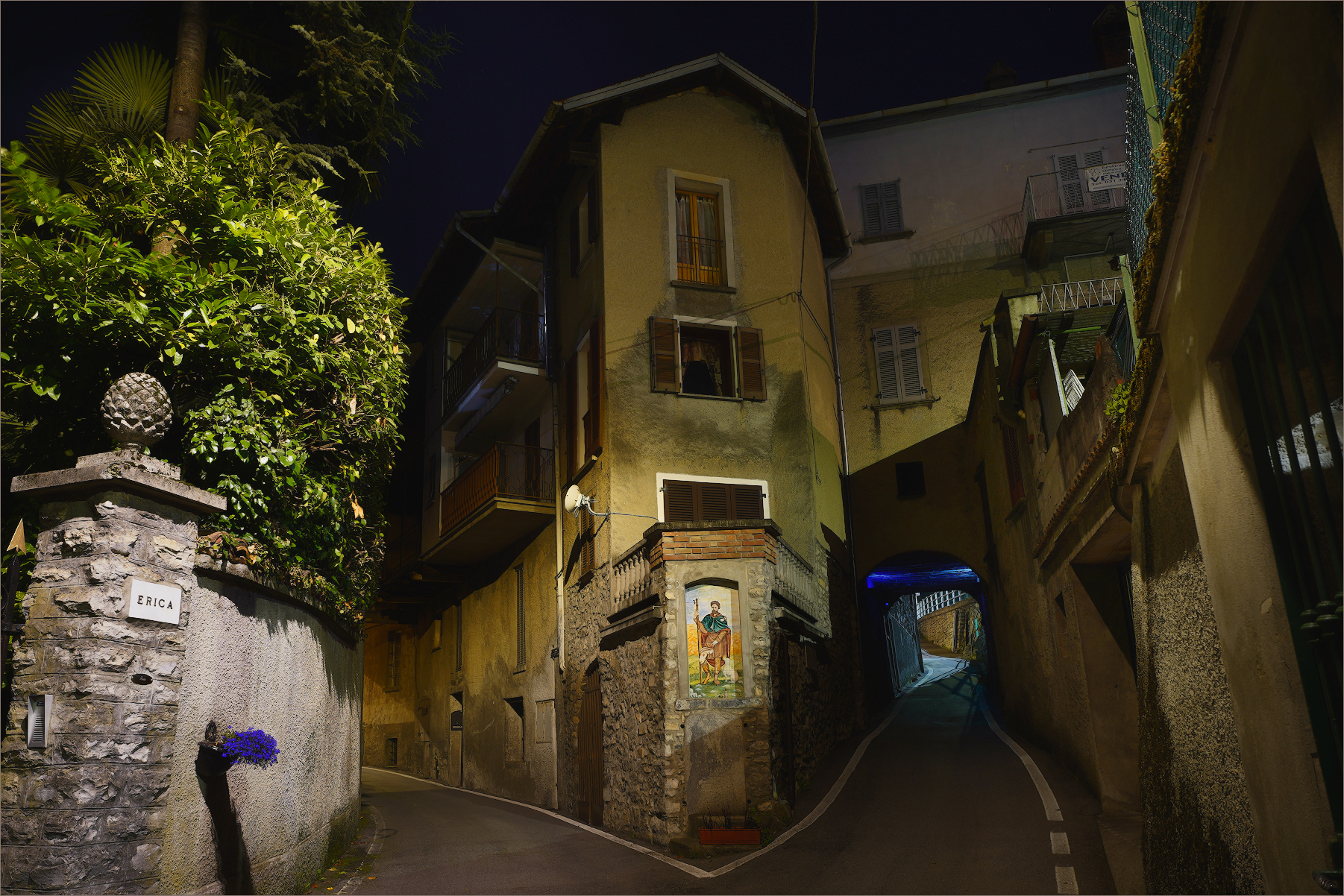 a Dizzasco (co), Valle Intelvi, sopra Argegno