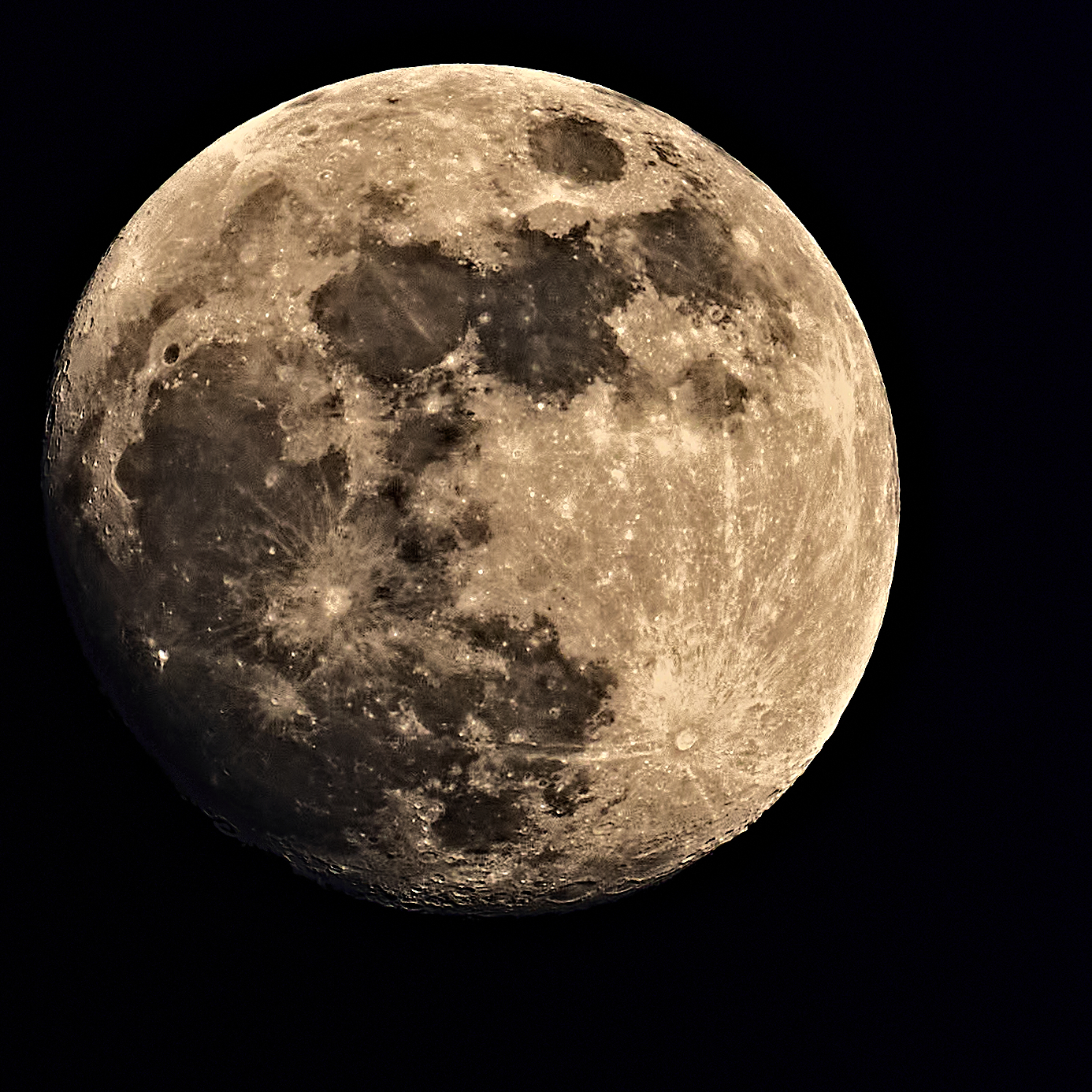 (Almost) full moon