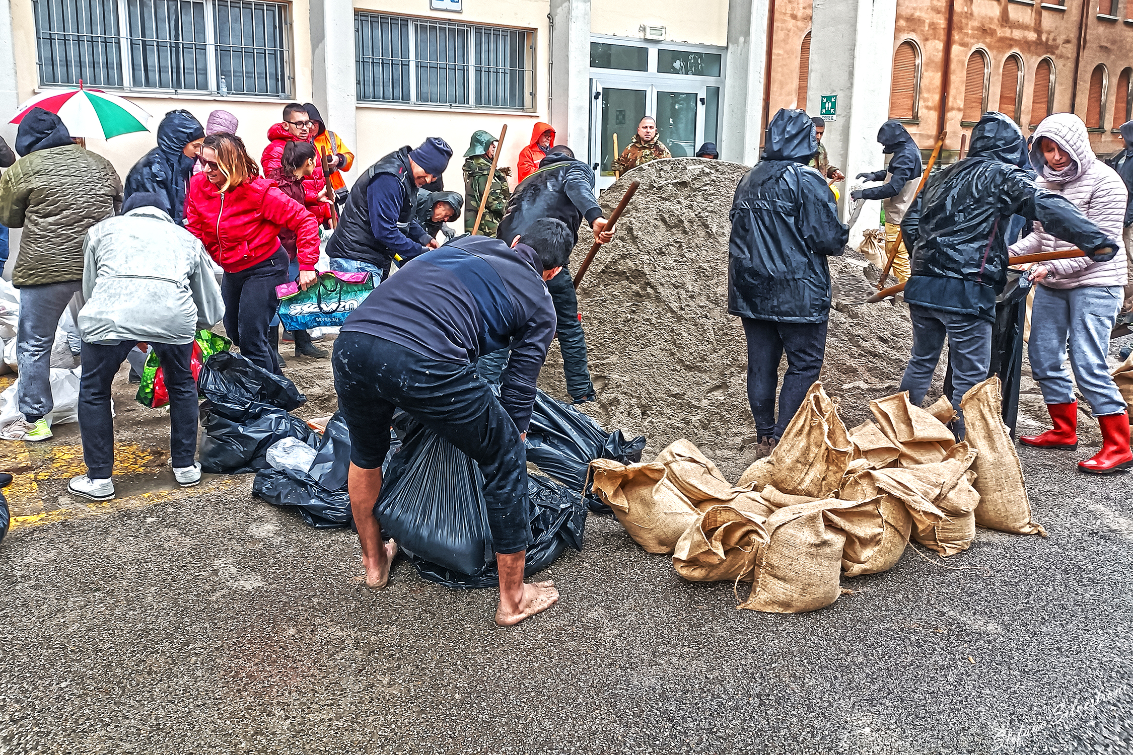 Inizia il terrore...