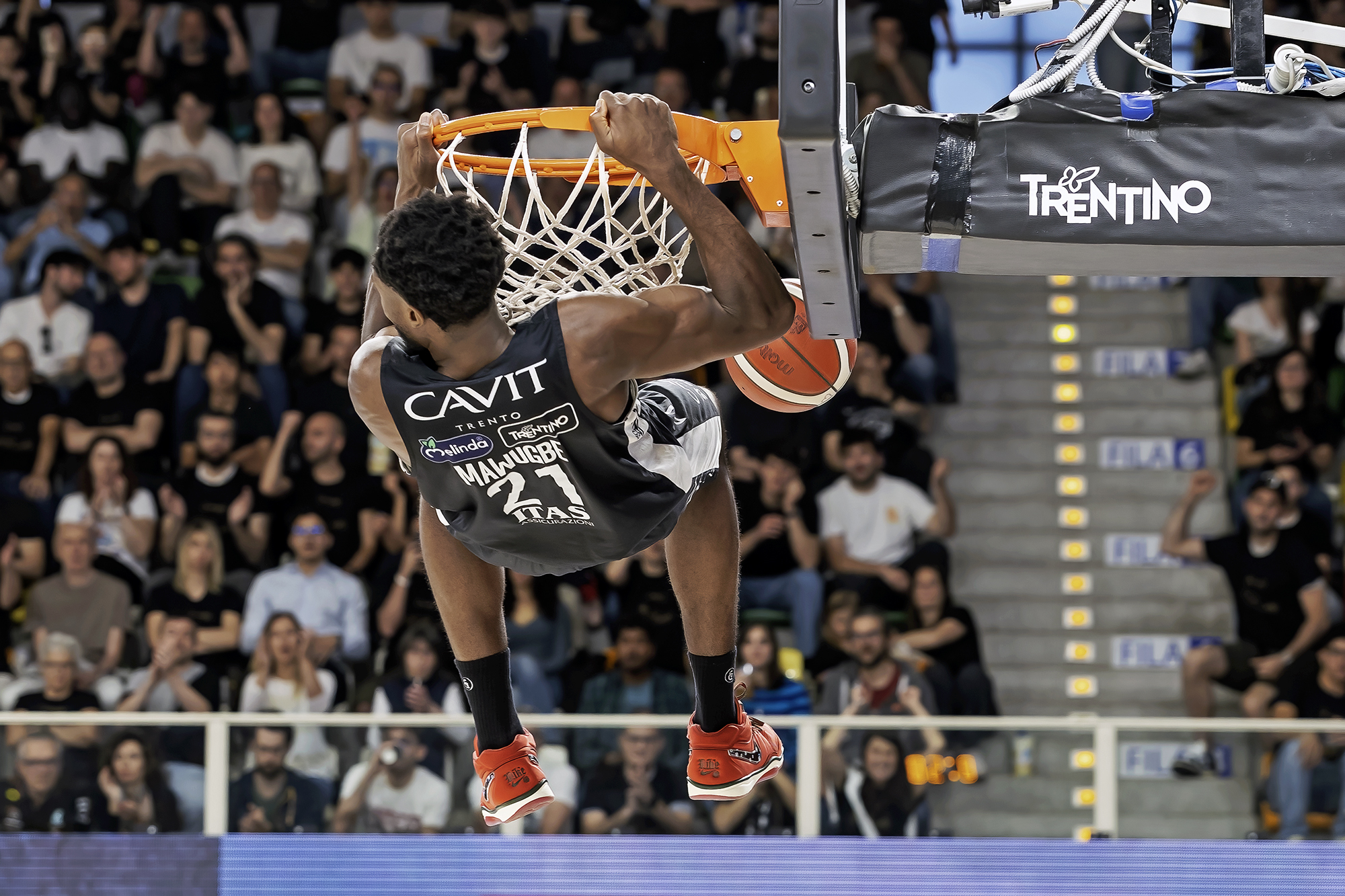 Basketball PlayOff - Dolomiti vs Armani Milano