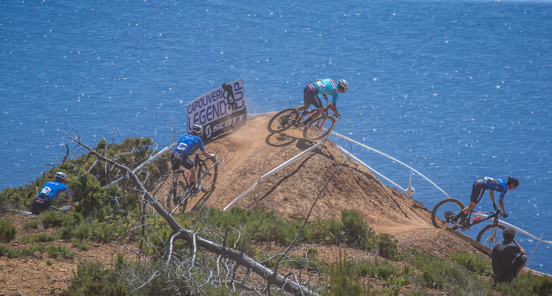 Juniores Azzurri all'Isola d'Elba