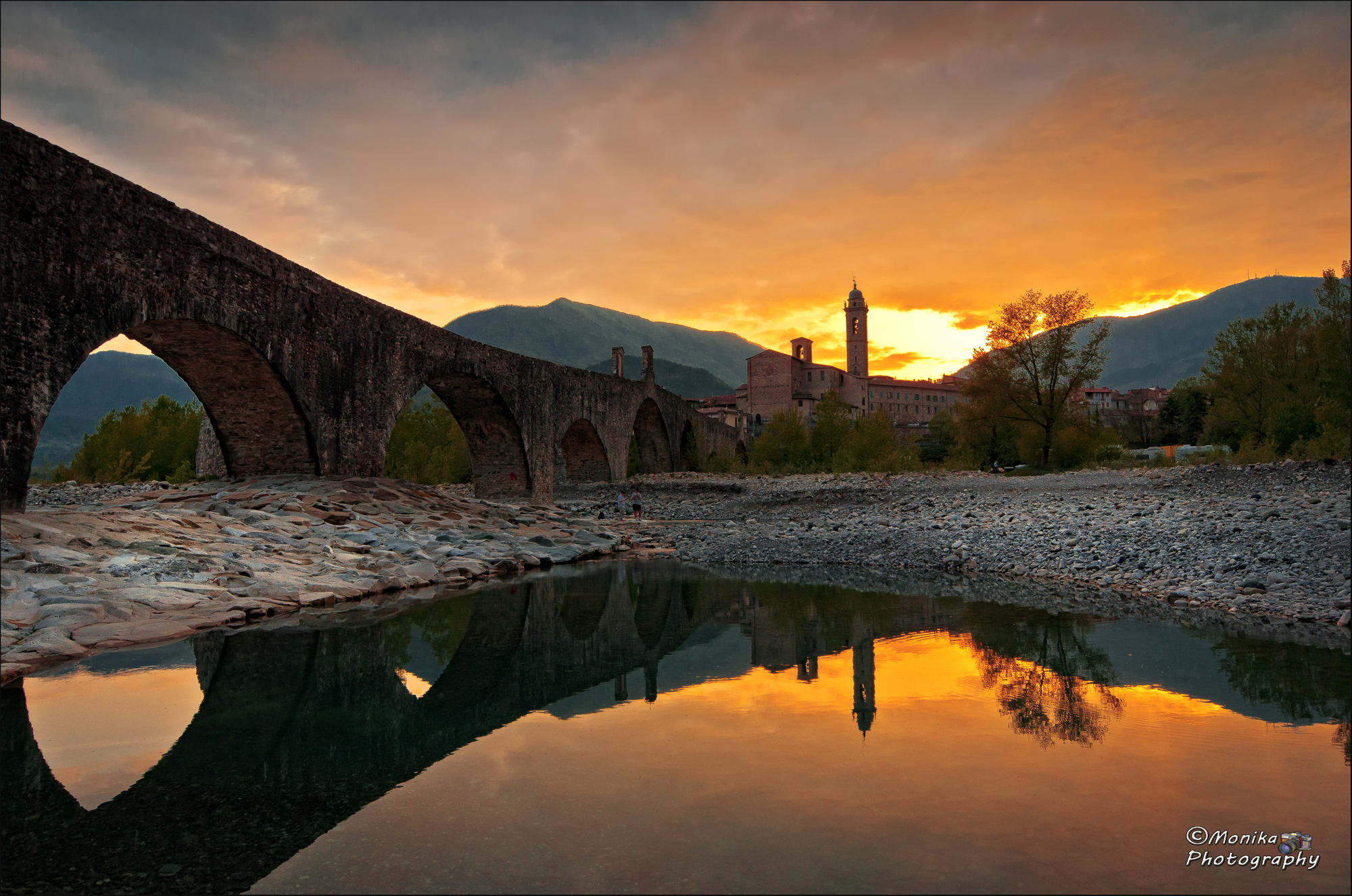 bobbio in the mirror
