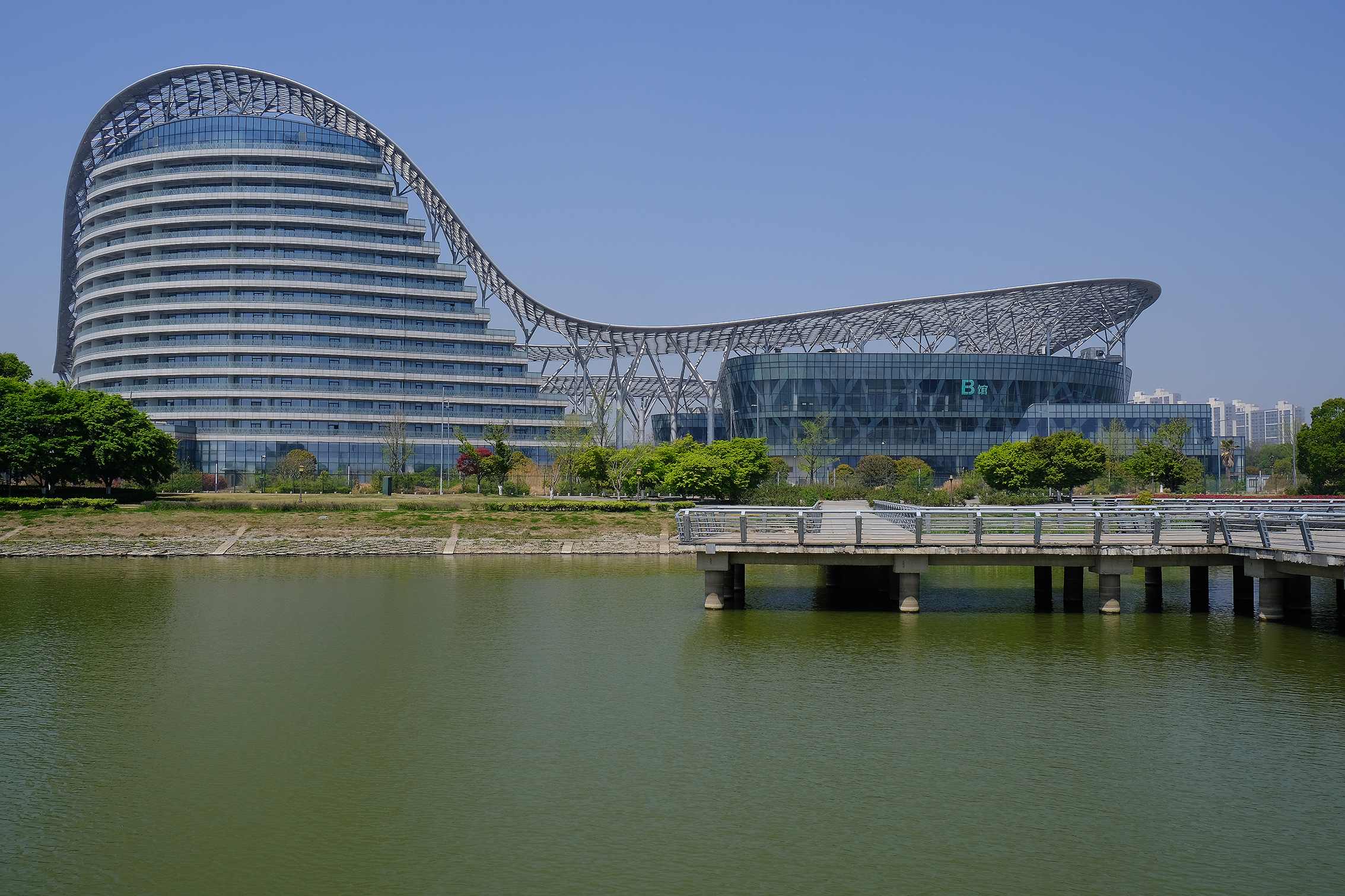 Another cathedral in the desert