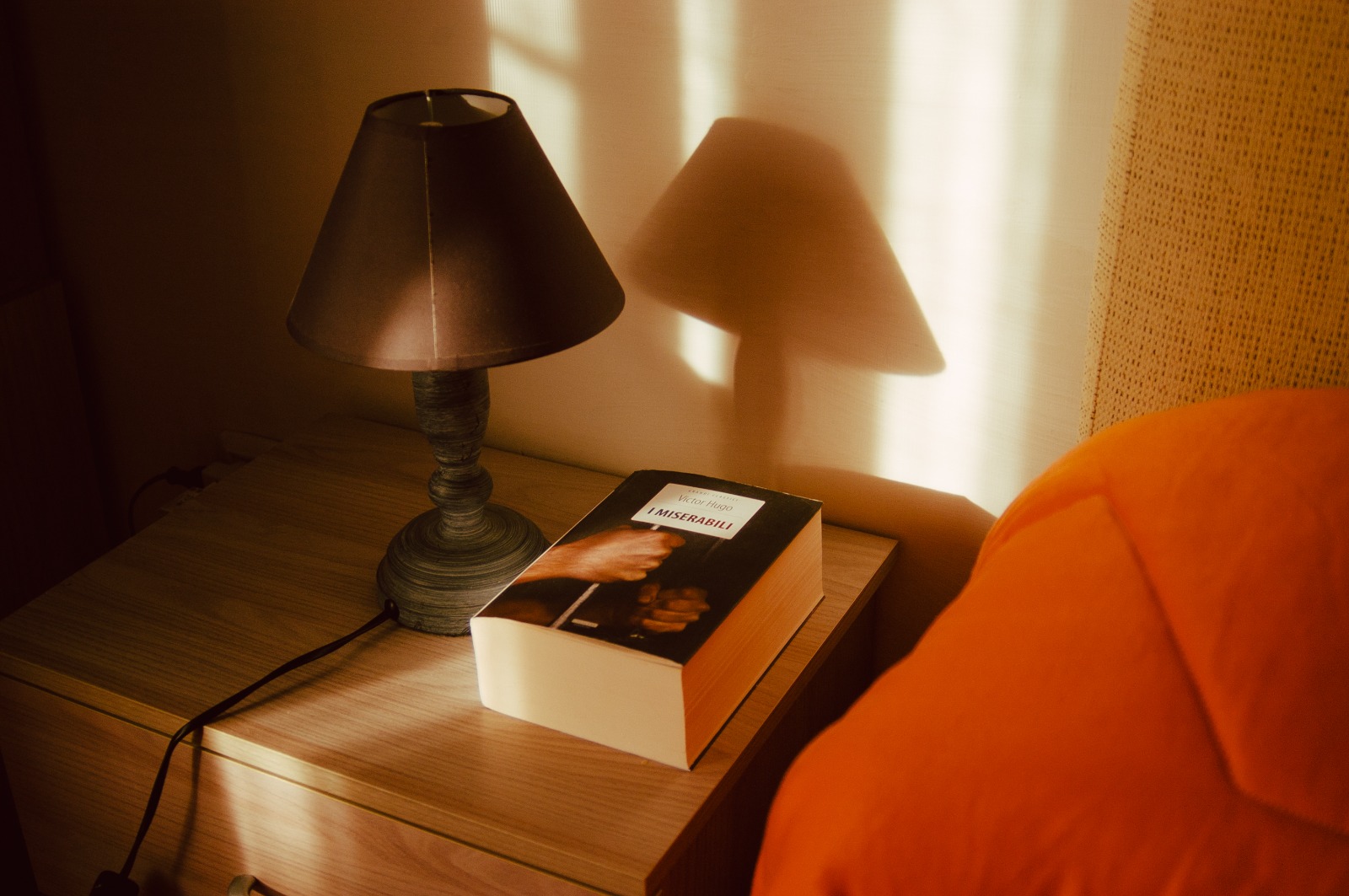 Those few minutes in which the sun gives natural films.