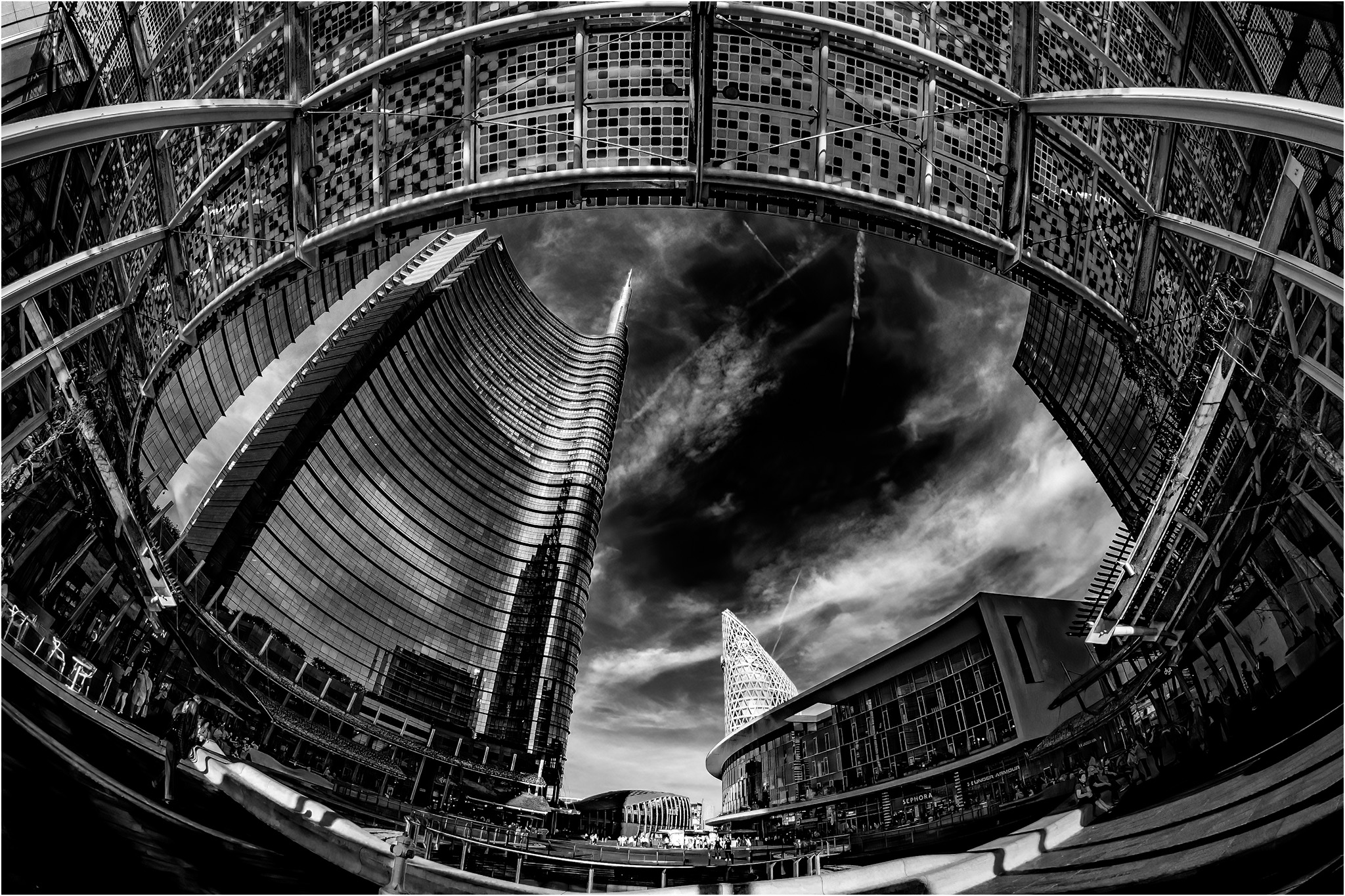 Piazza Gae Aulenti
