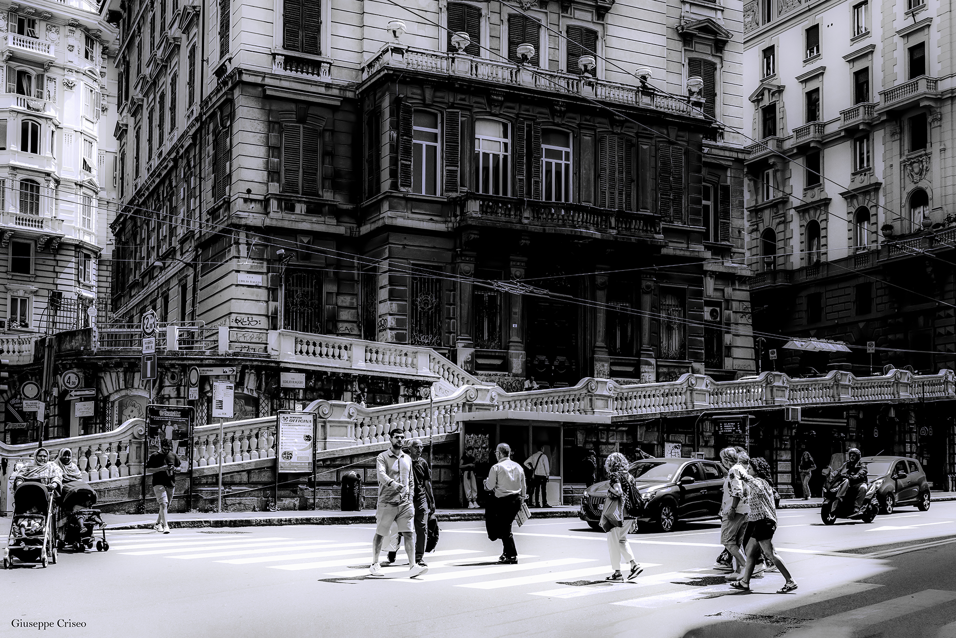 Largo della Zecca (Genoa)