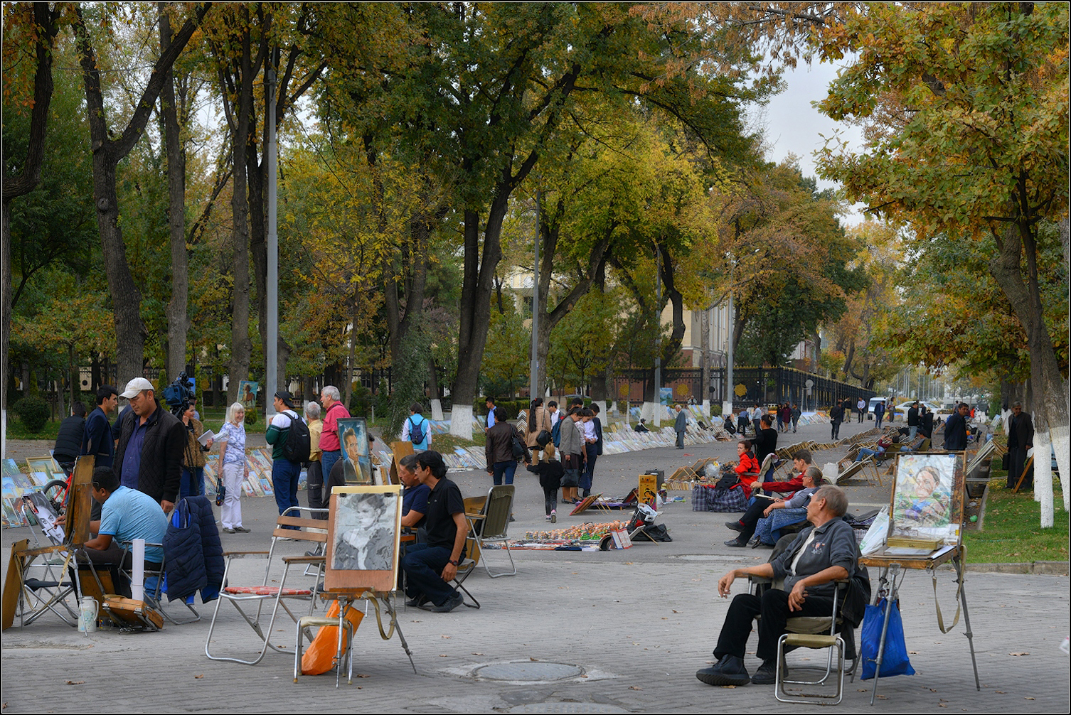 Zona pedonale in centro di Tashkent