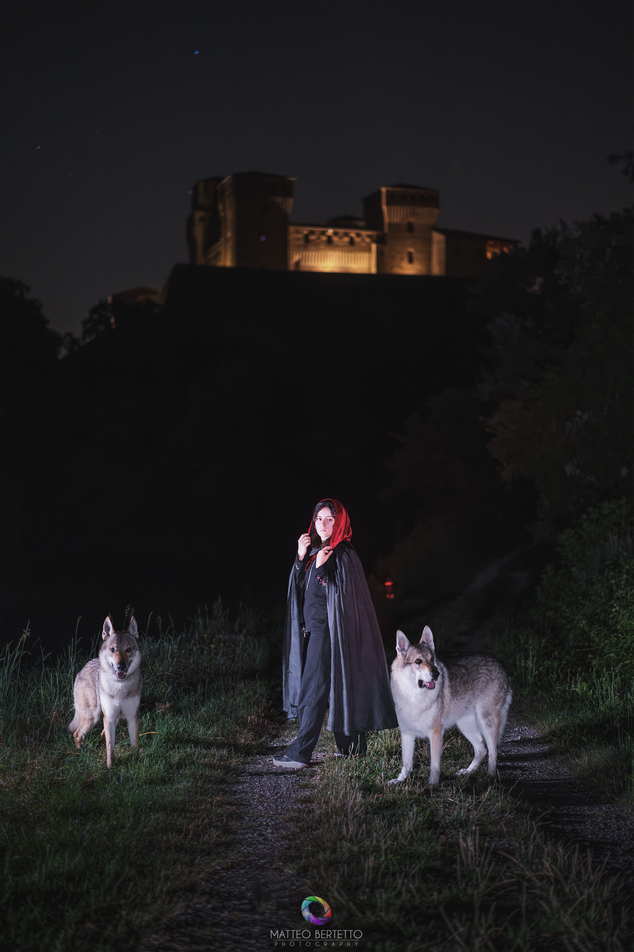 Cappuccetto Rosso e i Lupi - Castello di Torrechiara