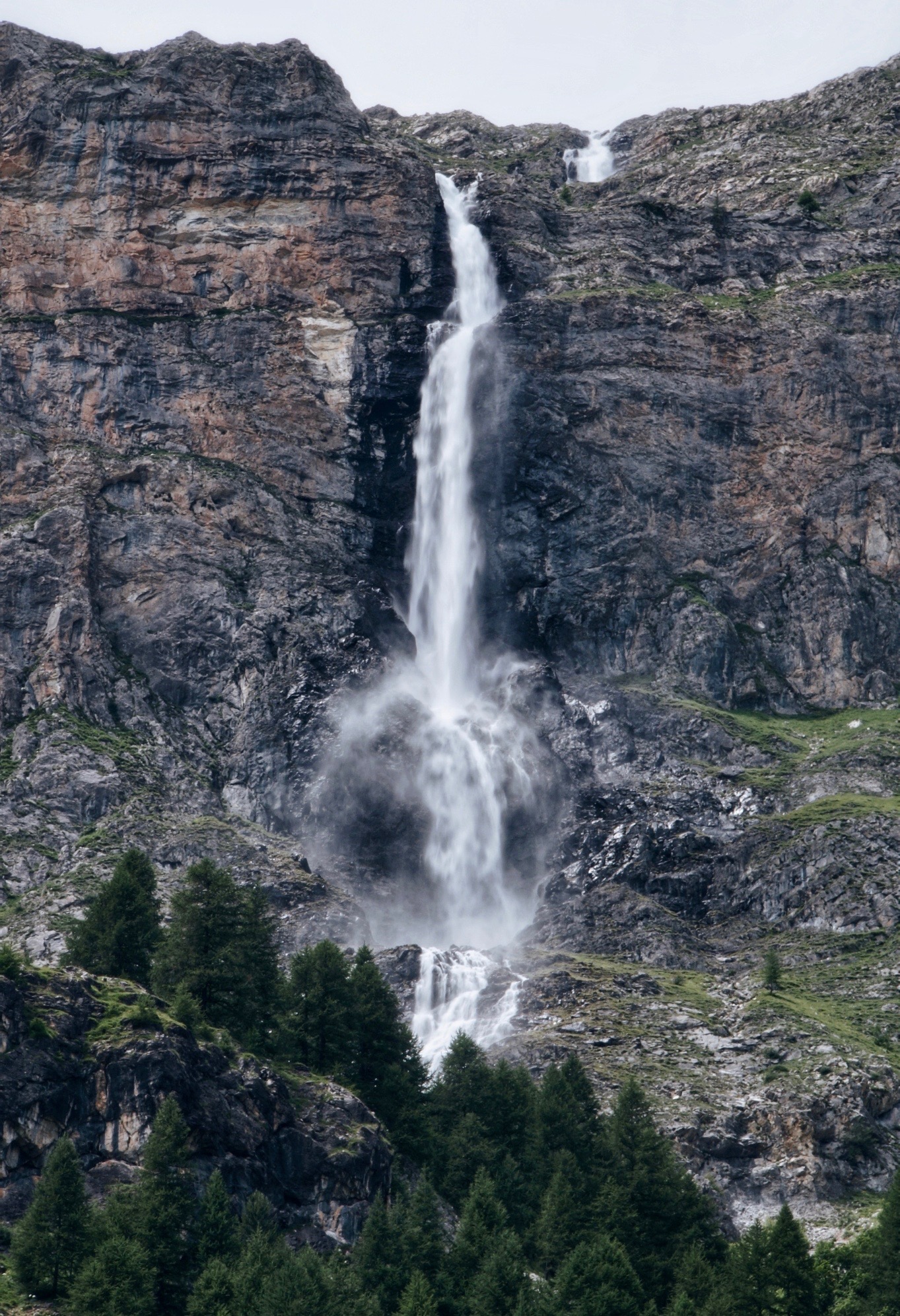 The great jump of the Stroppia Waterfalls