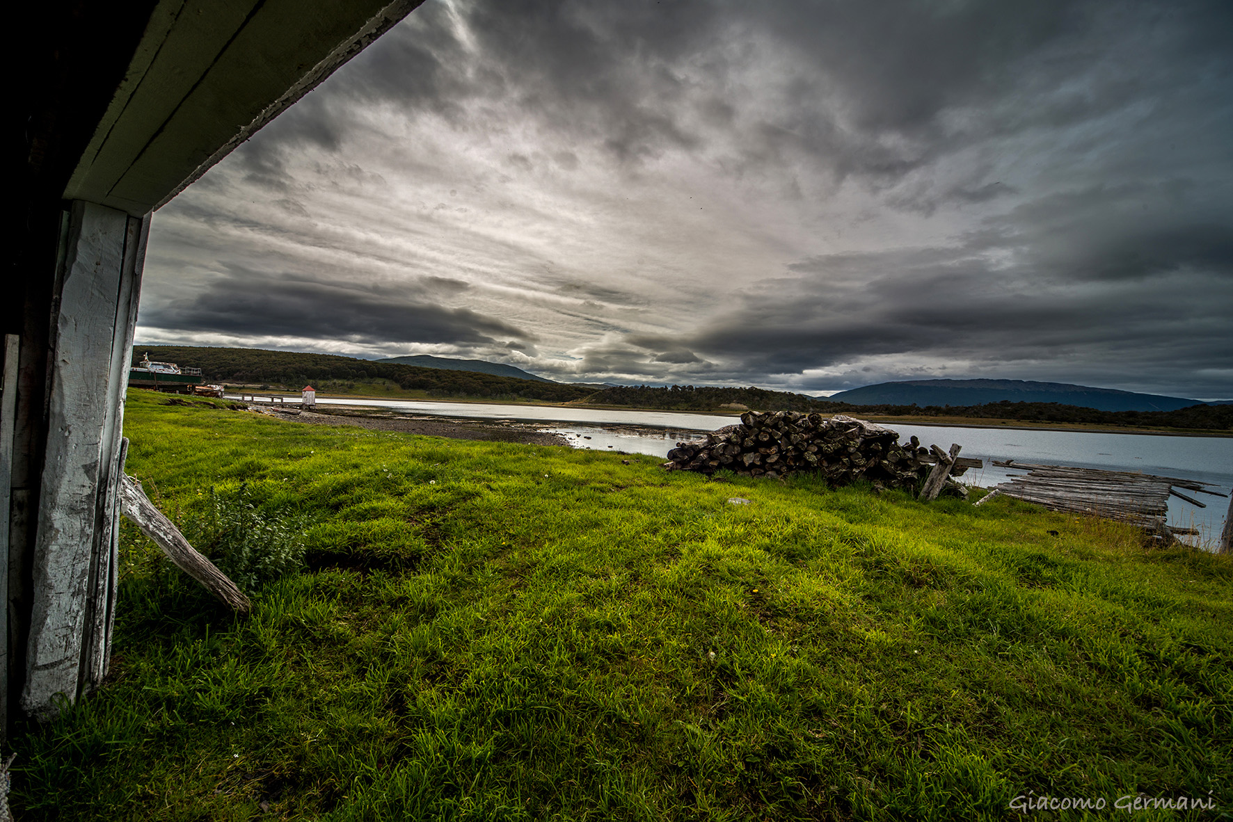 Estancia Harberton harbor (Terra de Humos)