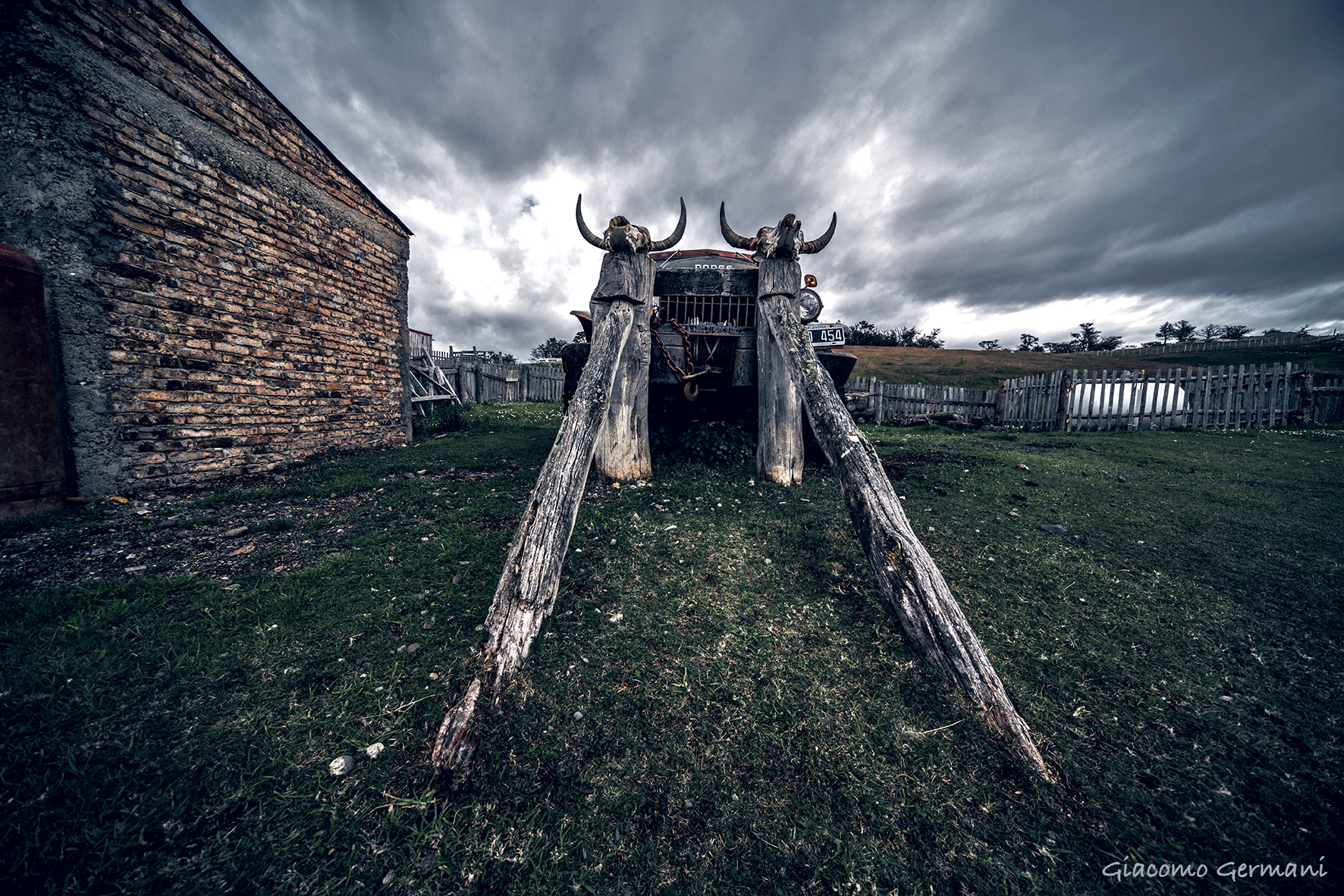 Bull's truck (Terra de Humos)