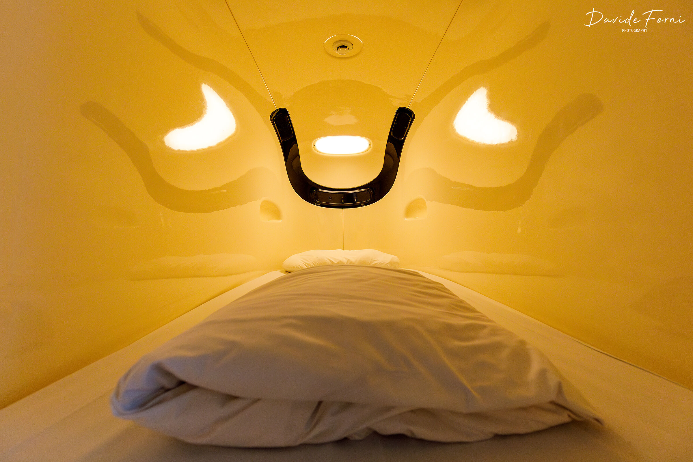 Capsule Hotel a Tokyo - Interno della capsula