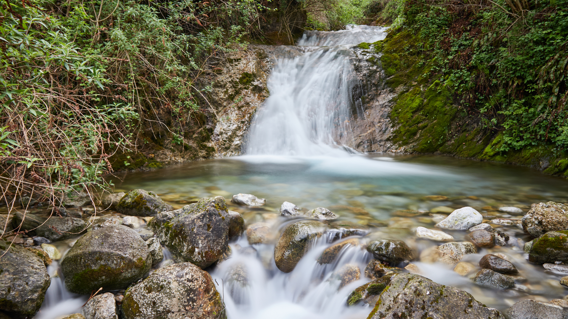 Torrente a Barzio