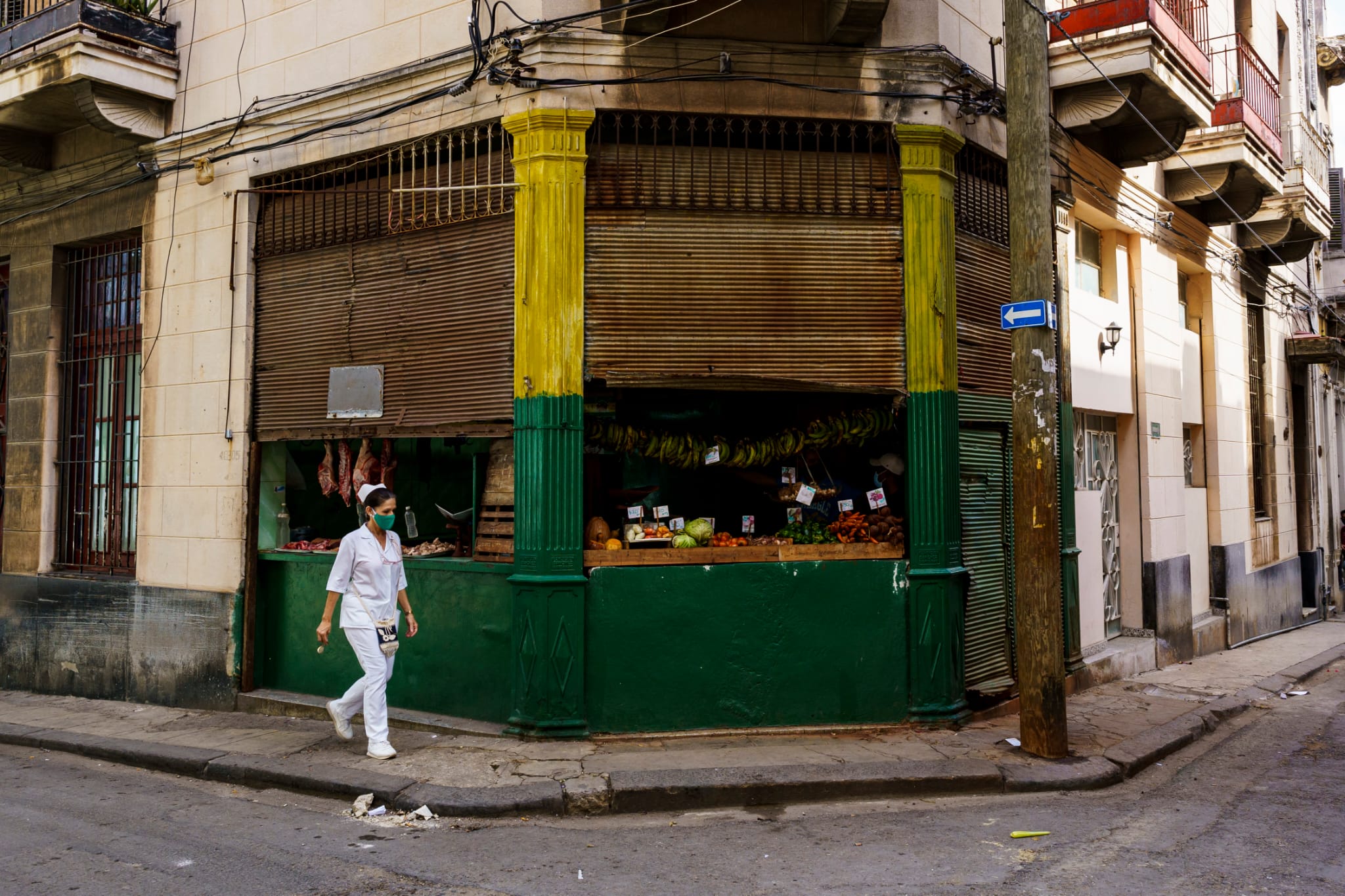 La carnicería y la frutería