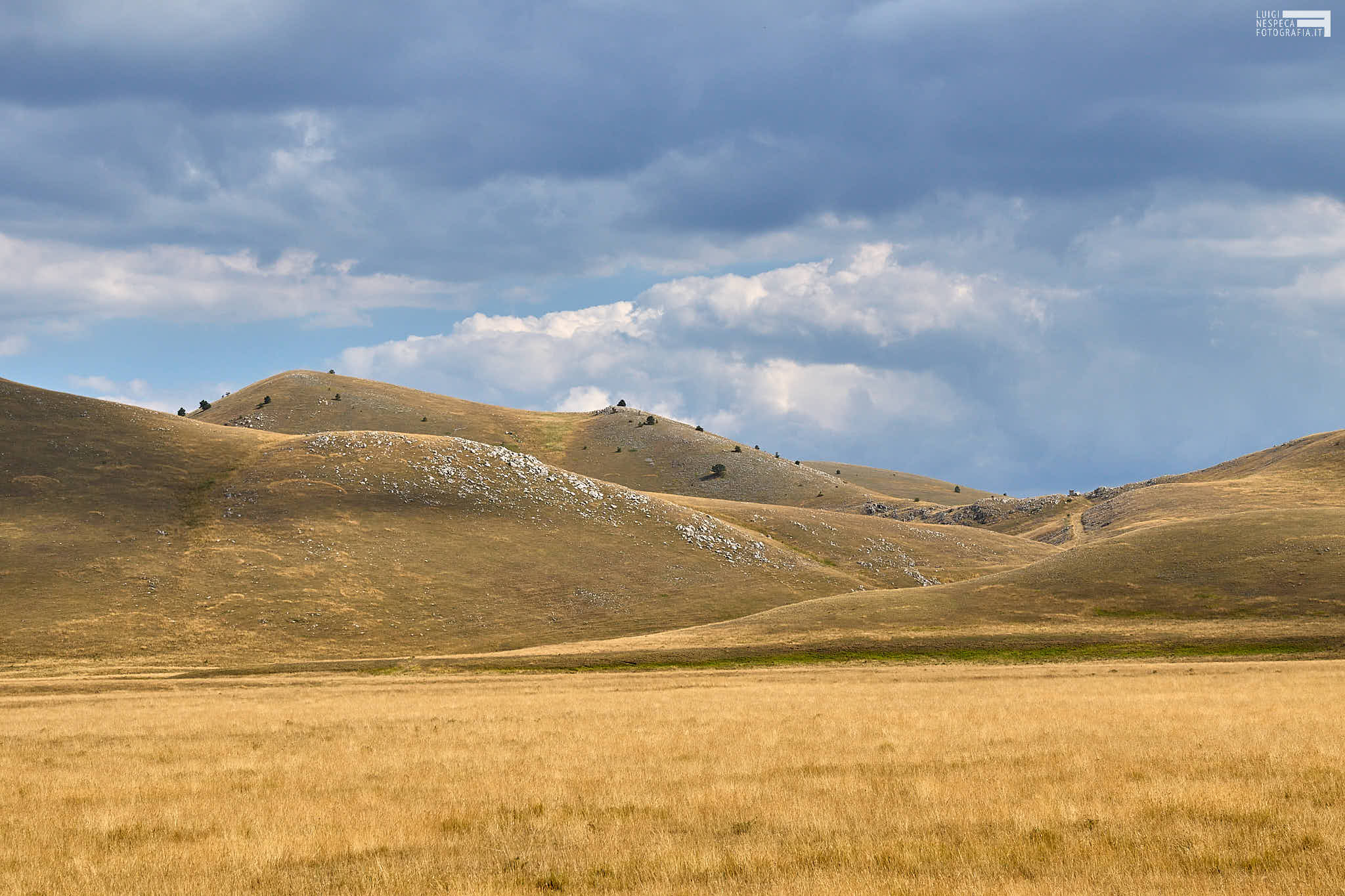Gran Sasso, Golden Hills in Campo Imperatore