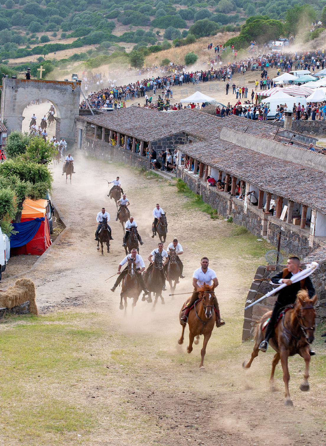 Entrance through Arch 2