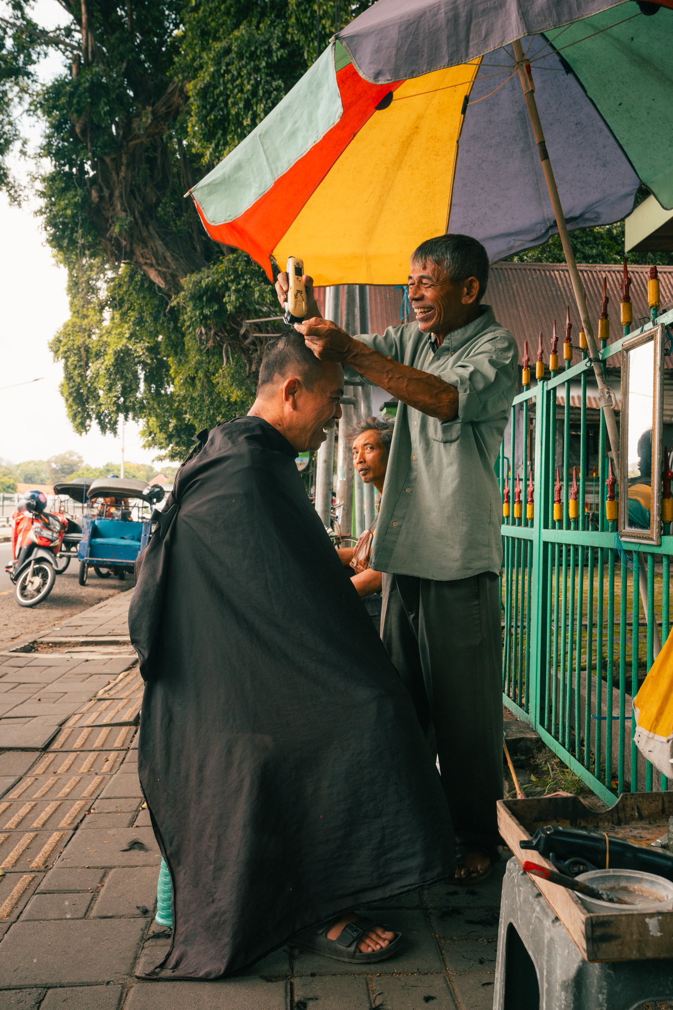 A trim