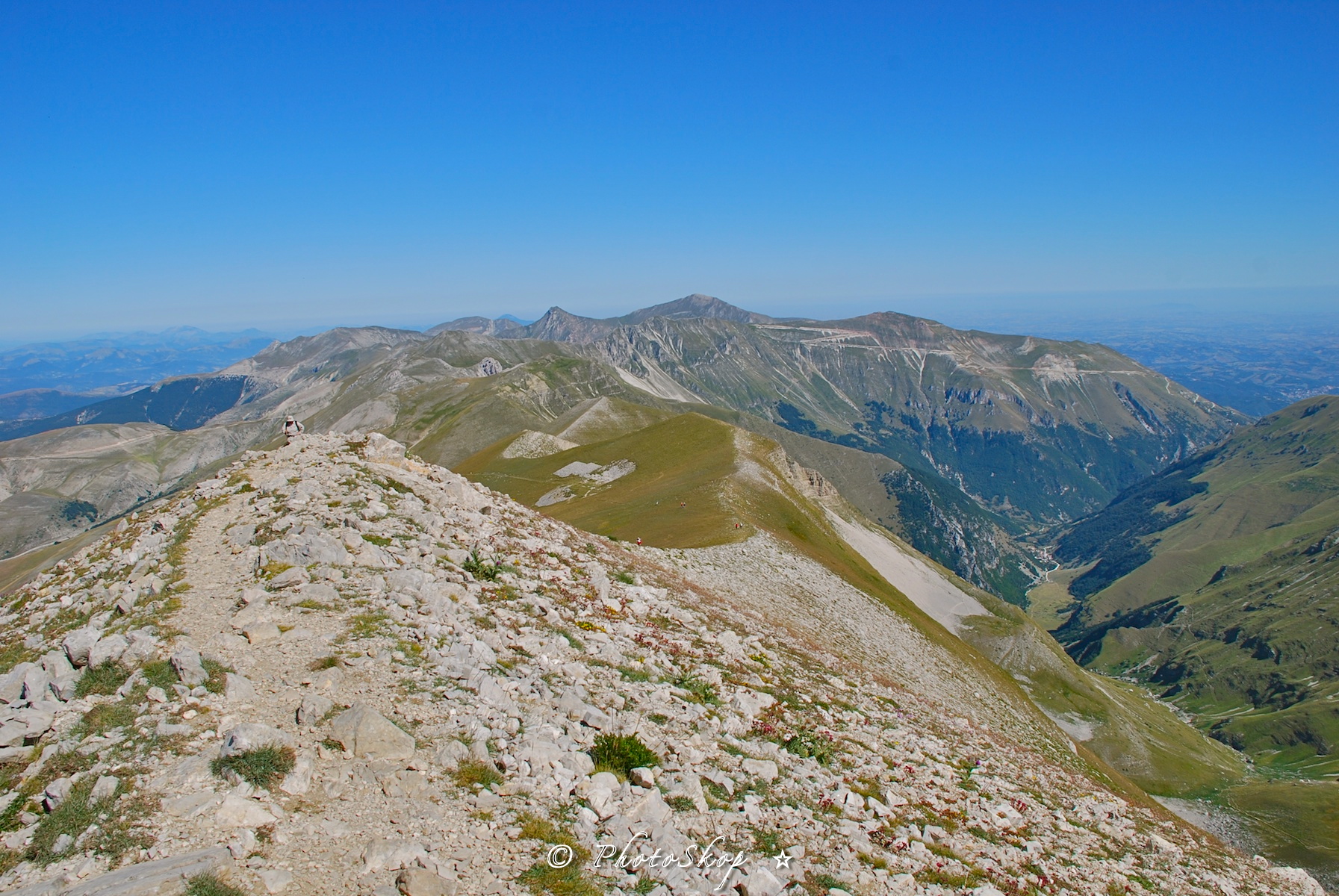 Salendo da Forca Viola in fondo La Sibilla