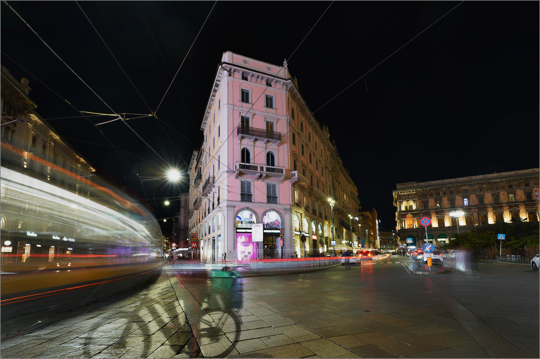 ghosts in the center of Milan