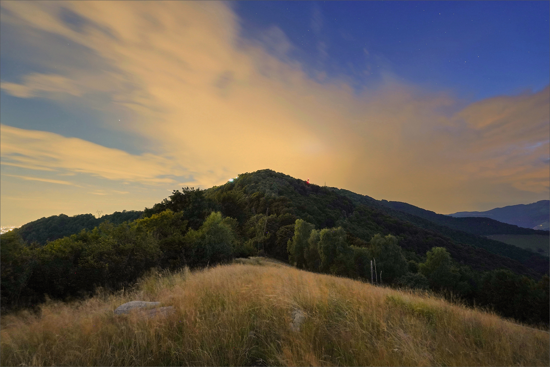 vista sul Monte Bisbino dalla collina sopra il Bugone