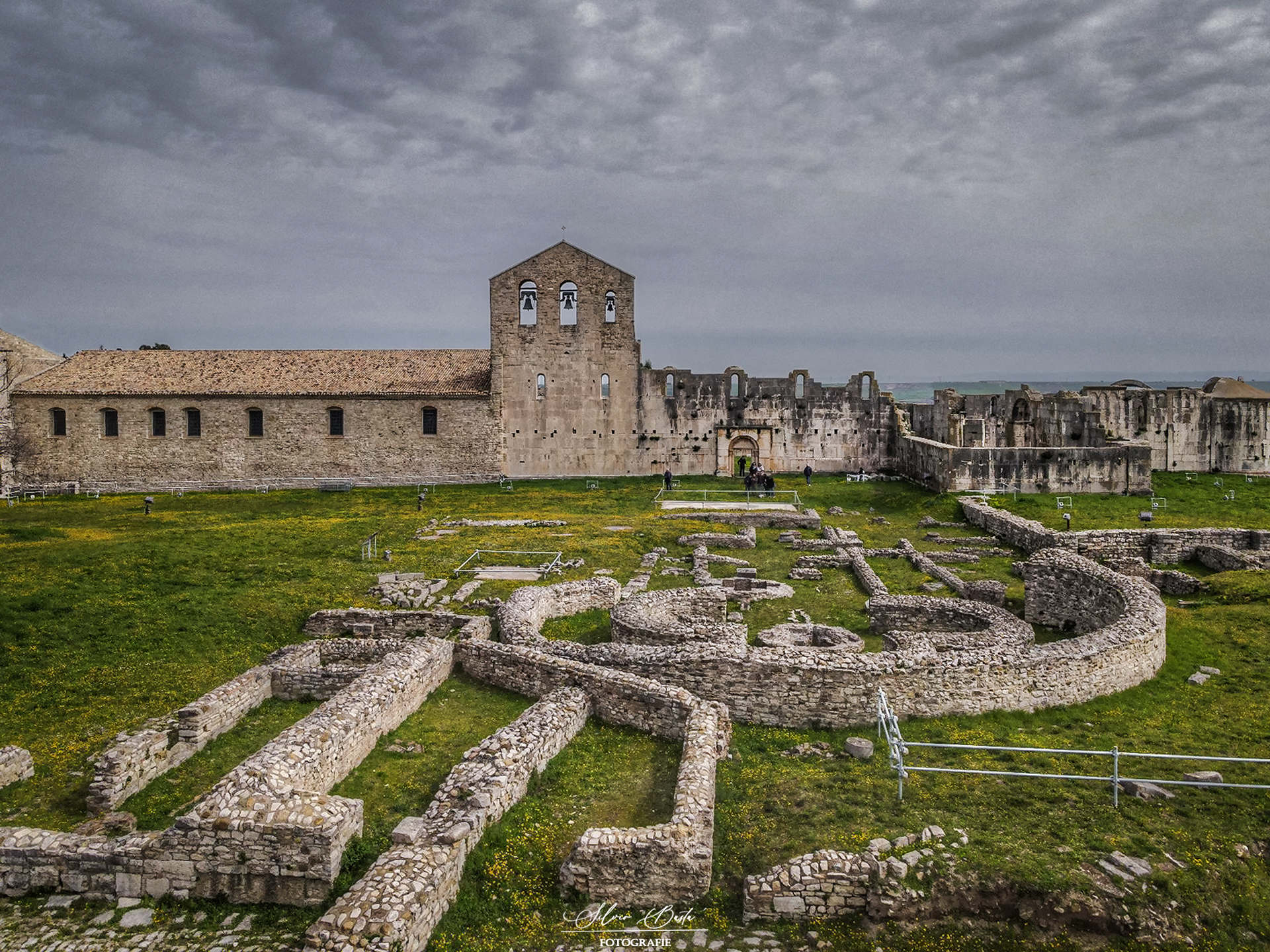 THE UNFINISHED VENOSA