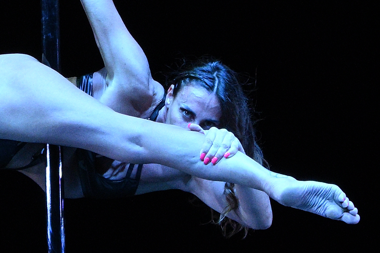 Pole Dance 3