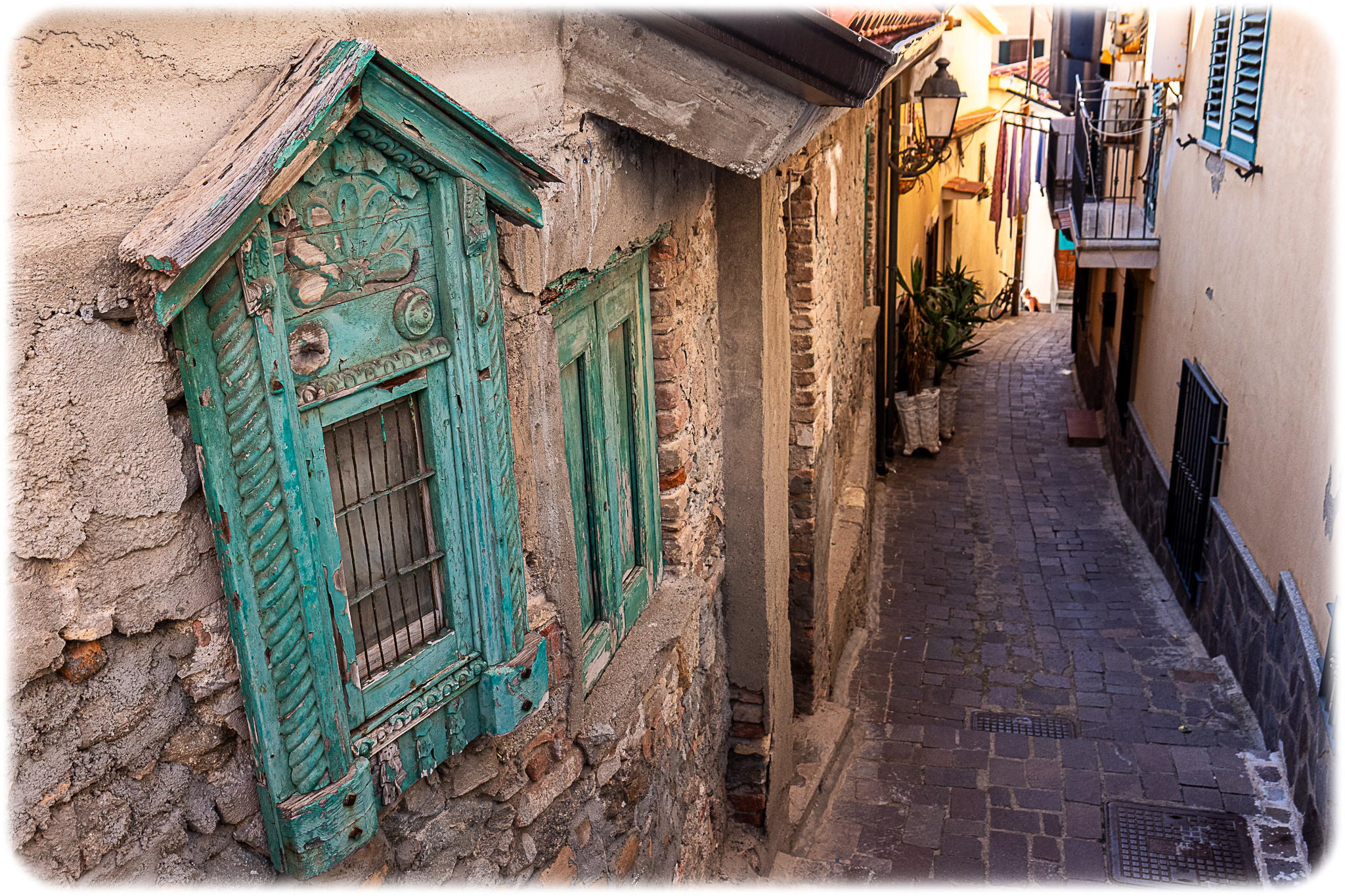Scilla, Estate '25