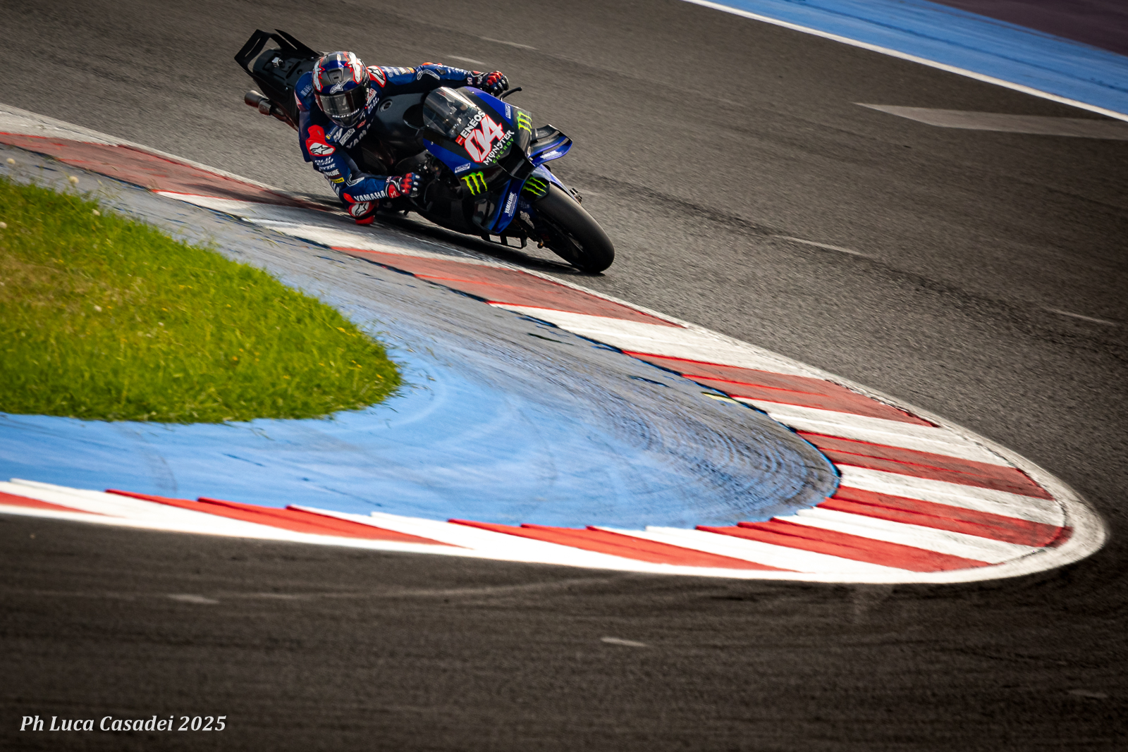 Yamaha - Andrea Dovizioso #04