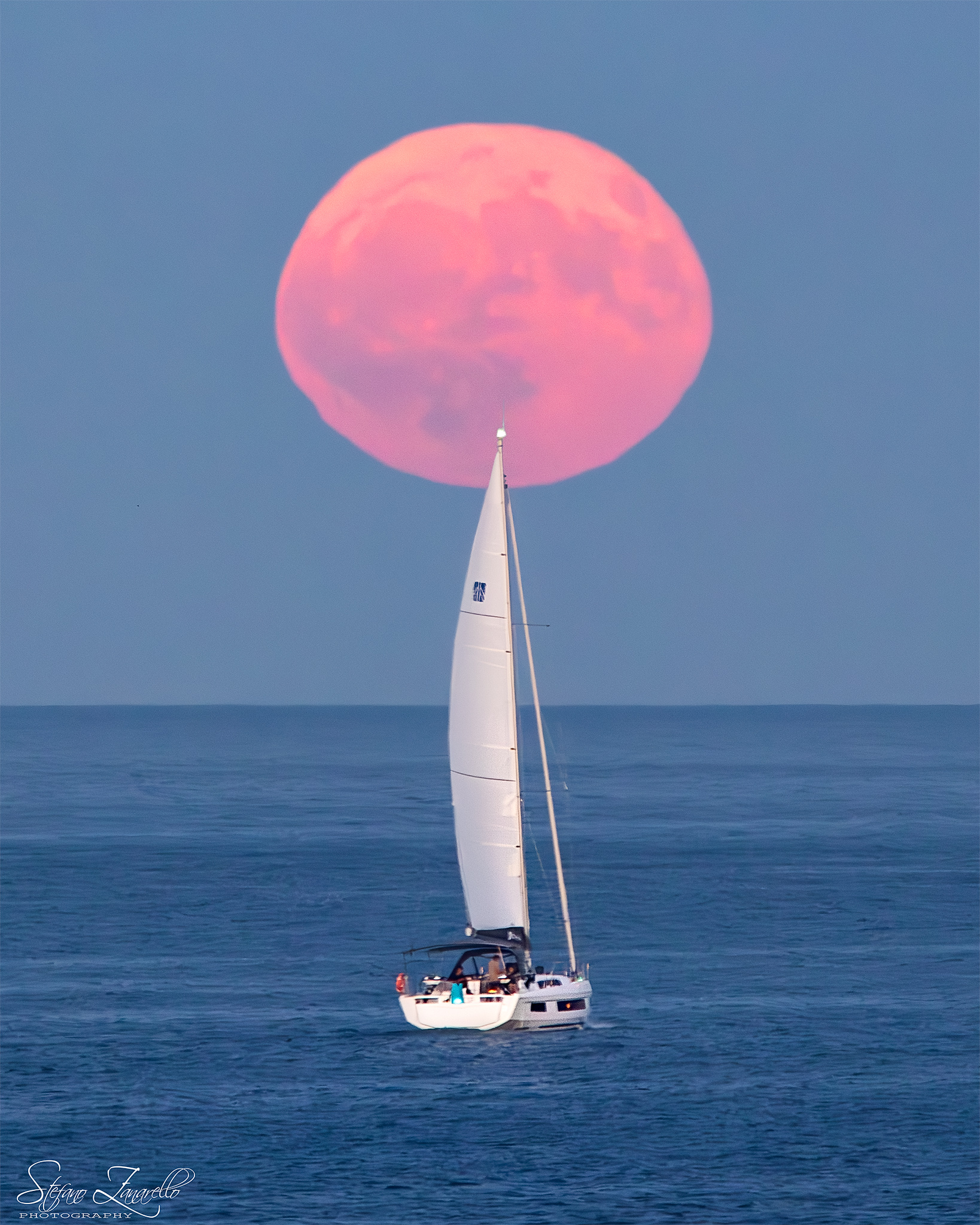 Sailing towards the moon