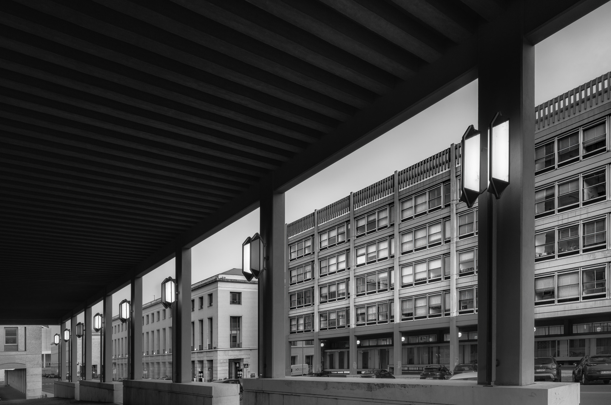 Institutional architecture