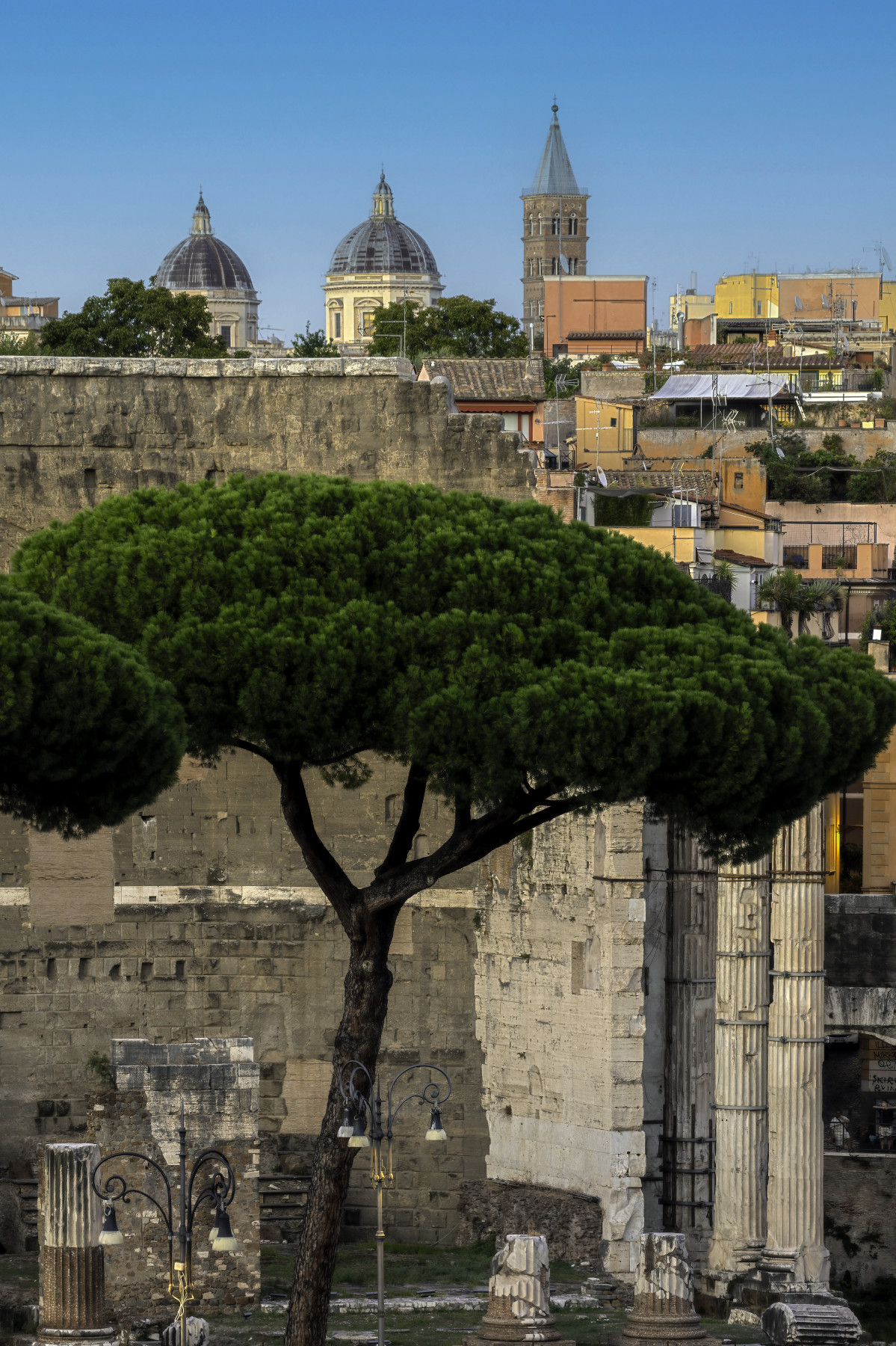 Small Roman pictures