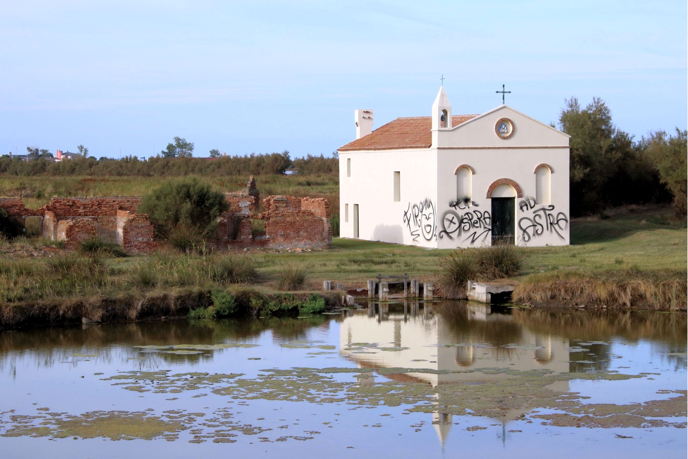 Visitata dai vandali