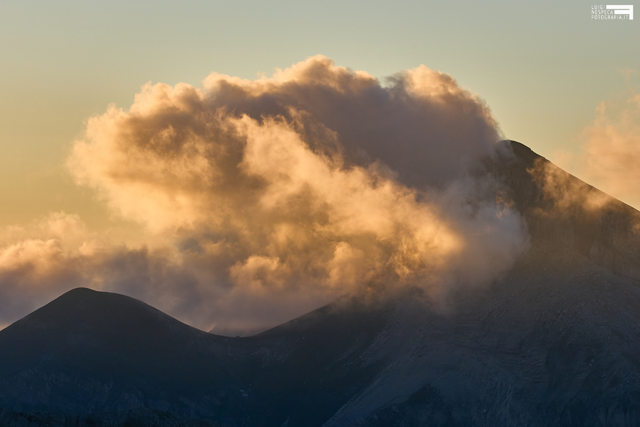 Gran Sasso sunset with OM 50-200mm F2.8 TeleLens
