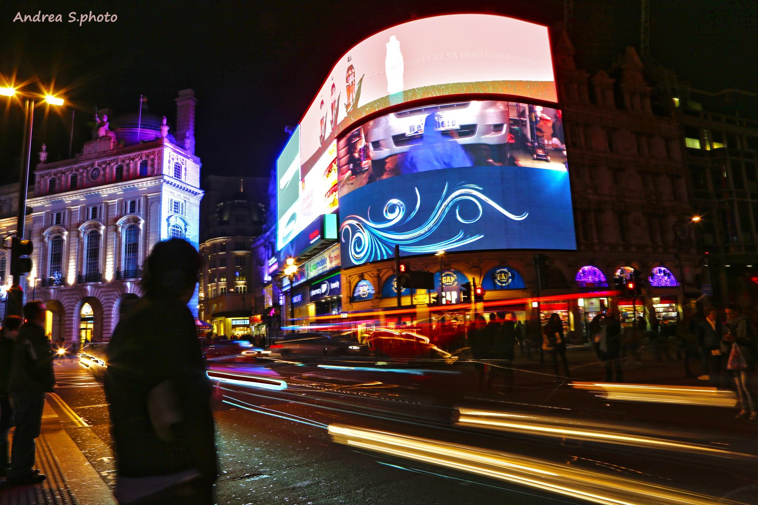 Piccadilly Circus