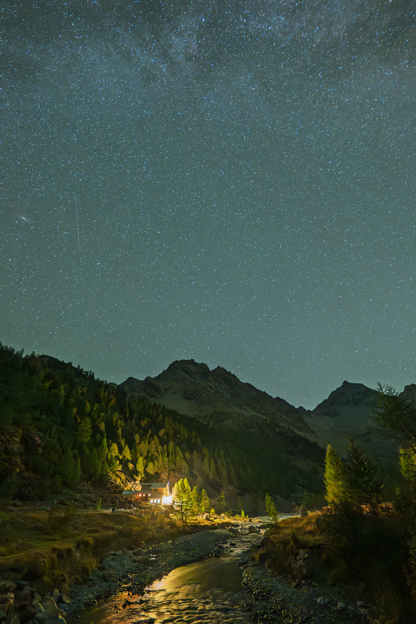 Rifugio Ventina sotto la via Lattea