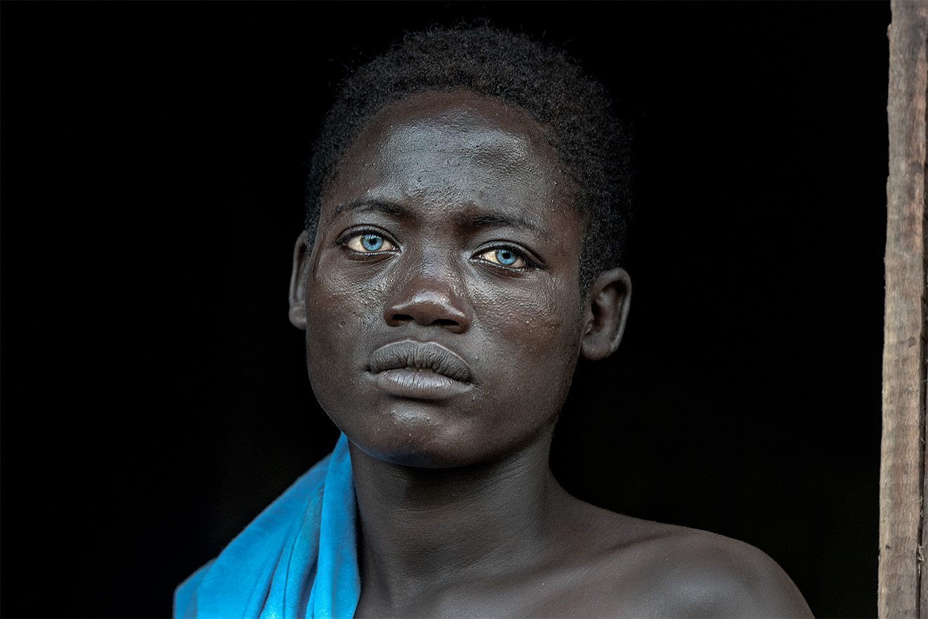 A t-shirt as a gift for Abushe