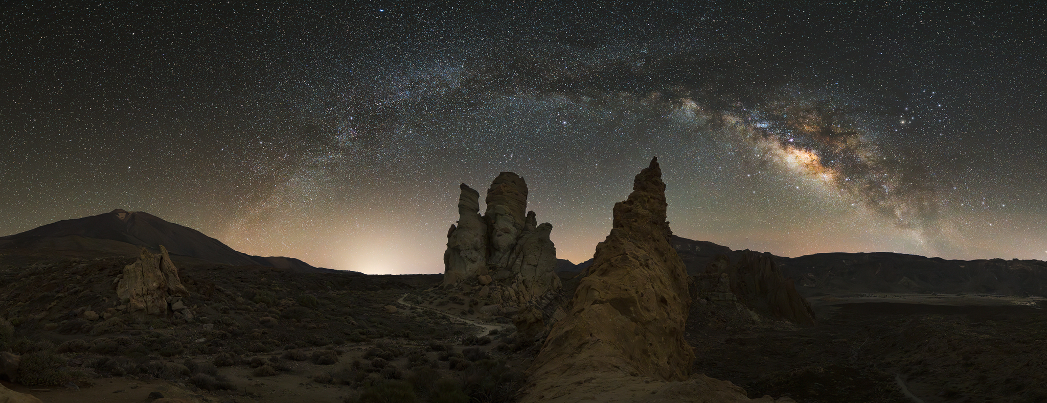 Panoramica Roques de Garcia fino al Teide