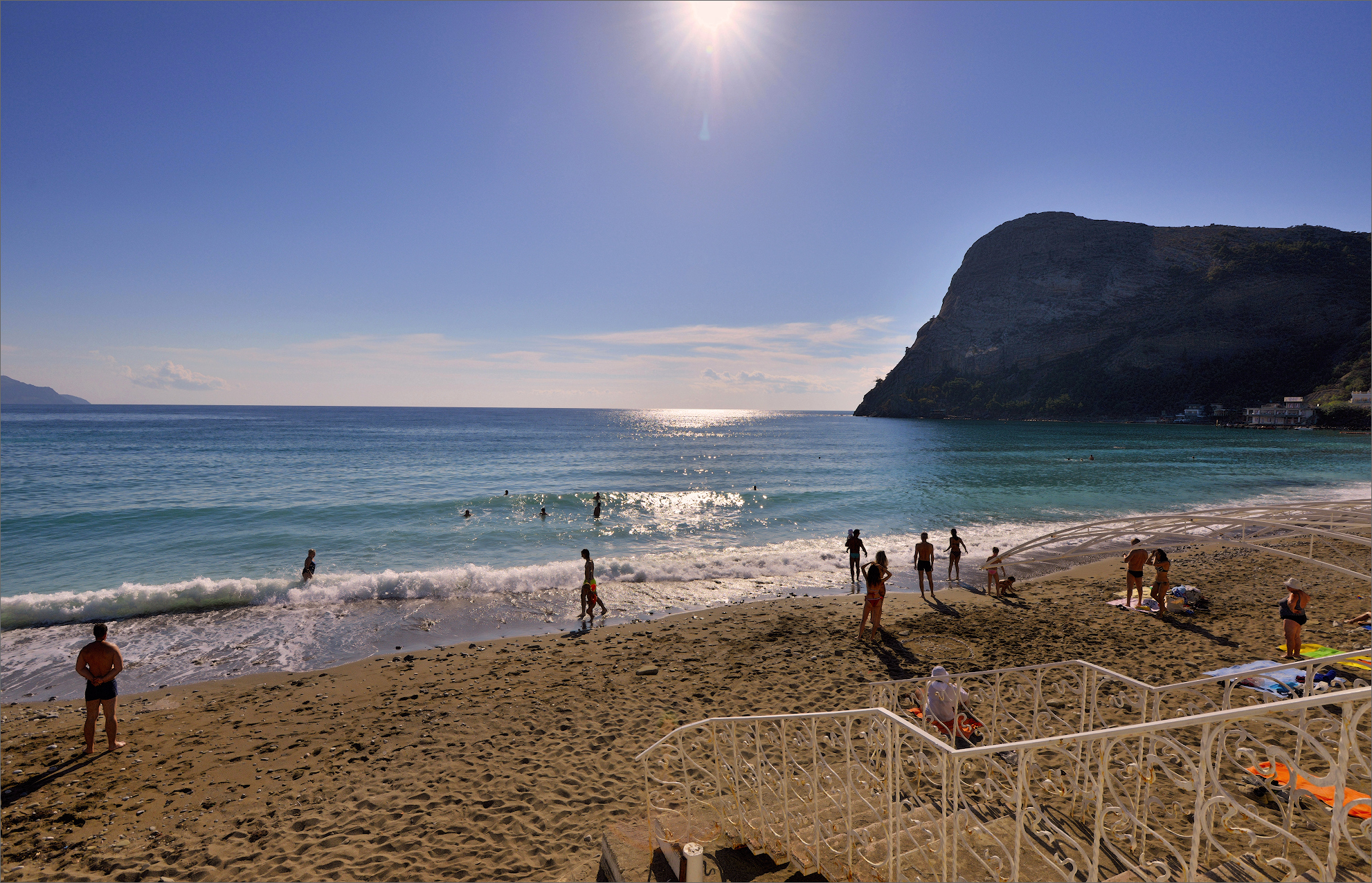 Spiaggia del villaggio Il Mondo Nuovo in Crimea