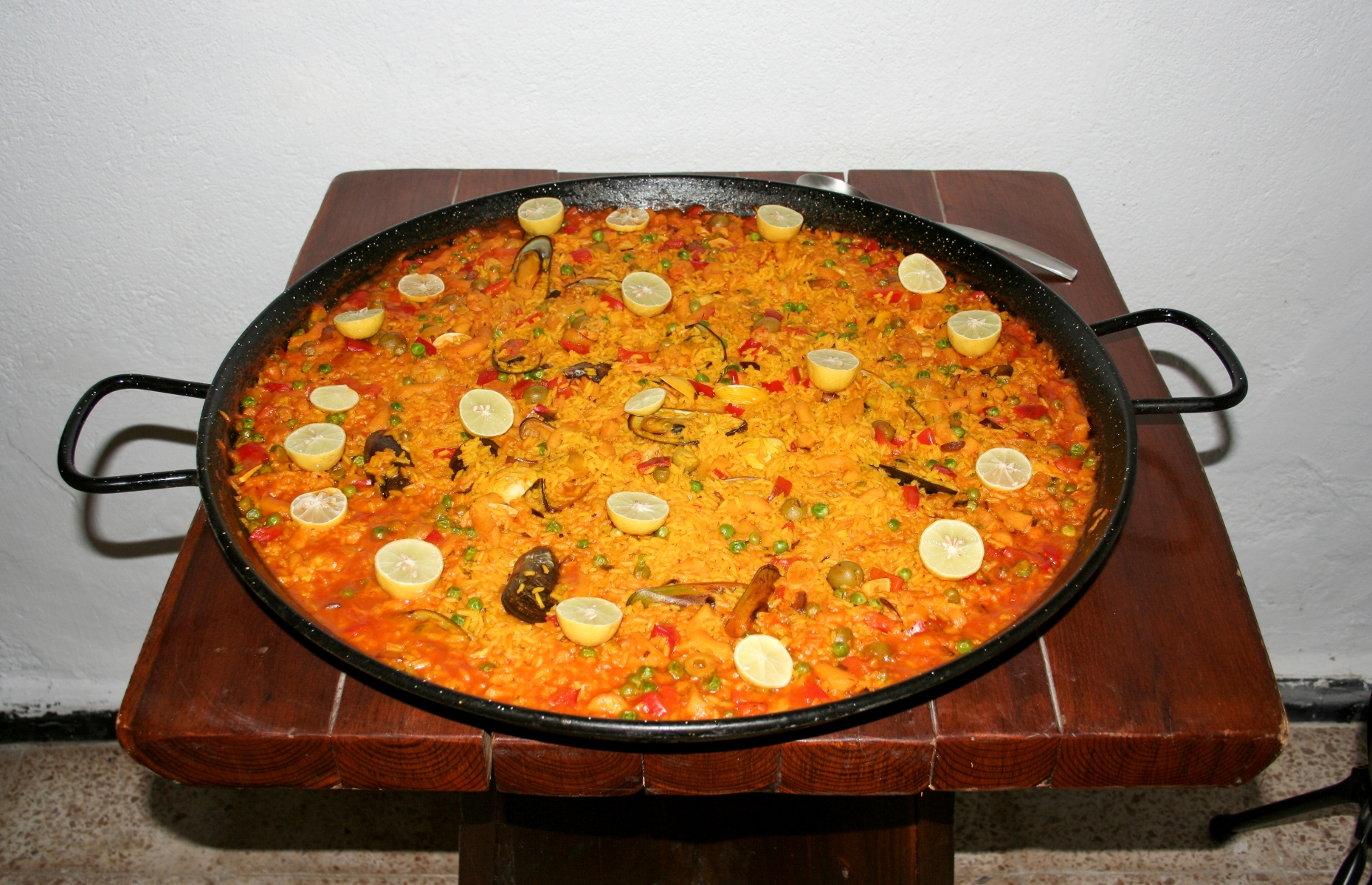 Paella x 17