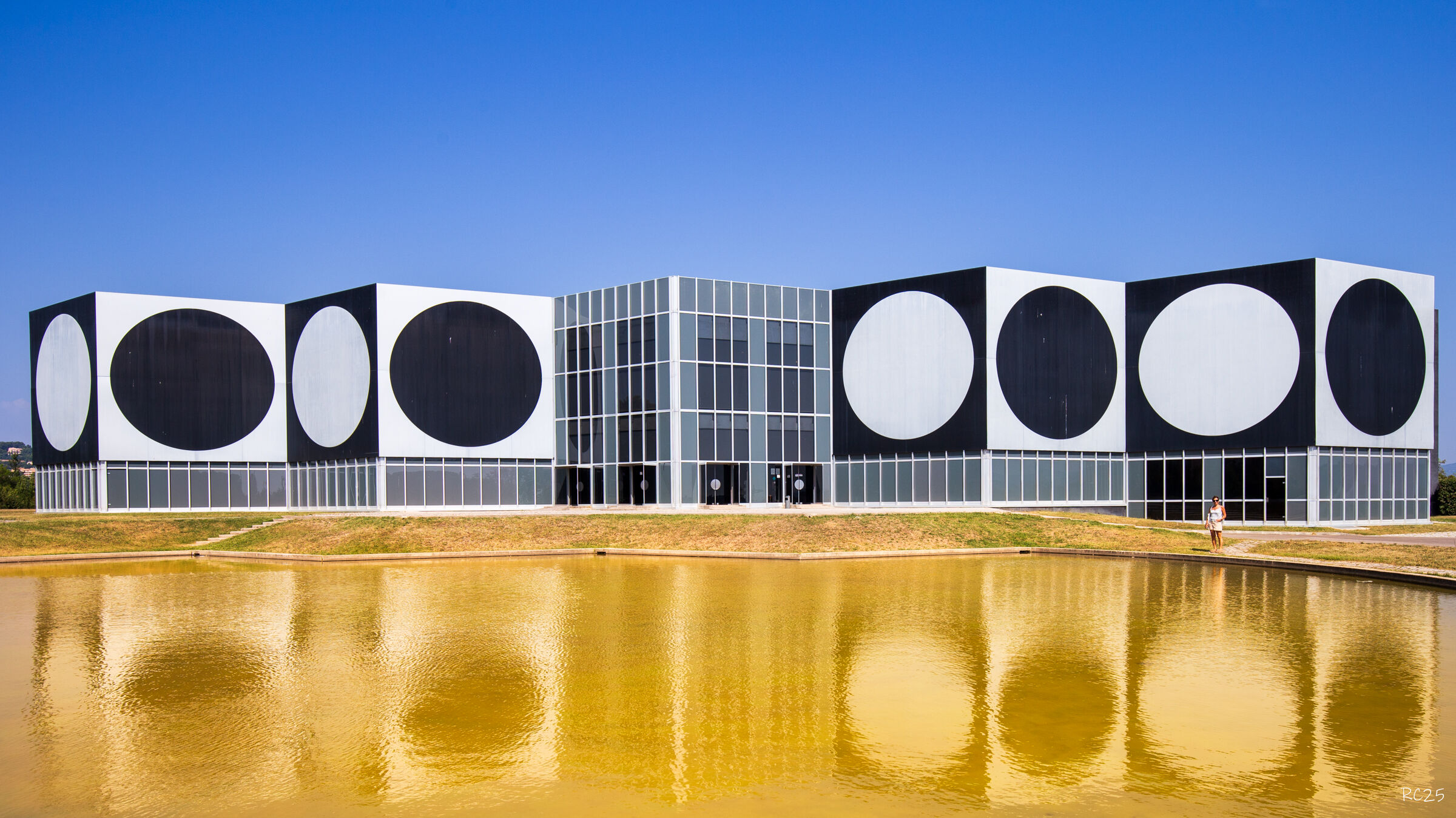Vasarely Foundation (Aix-en-Provence)