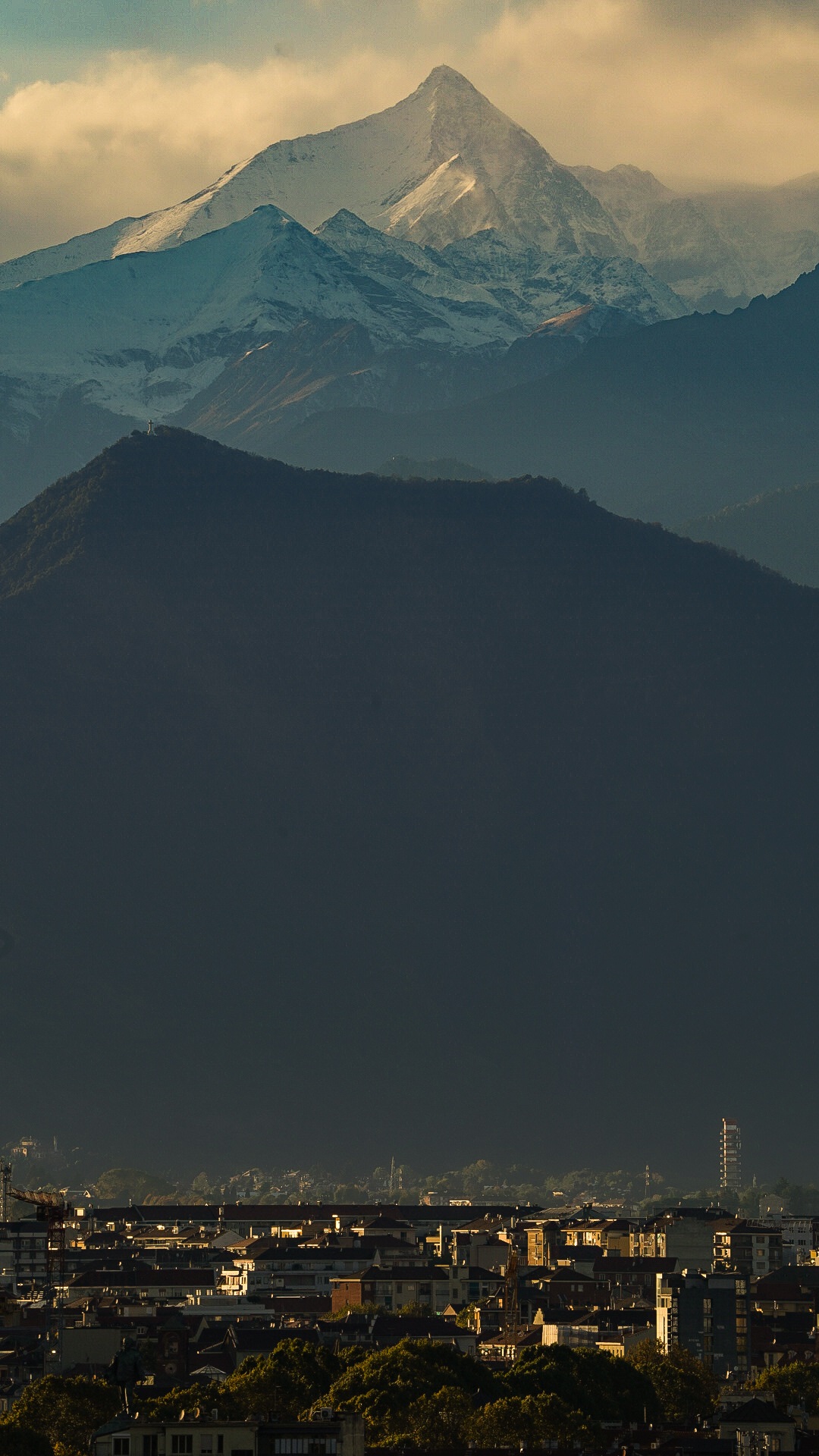 Rocciamelone seen from Turin