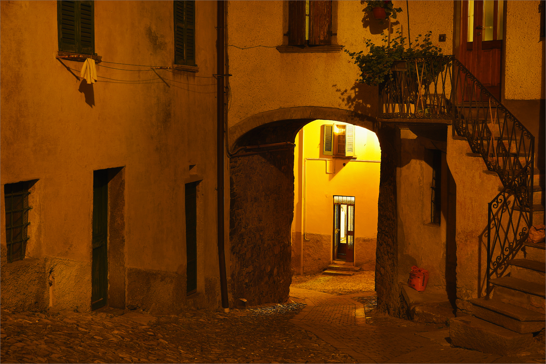 vie e vicoli di Casasco d'Intelvi